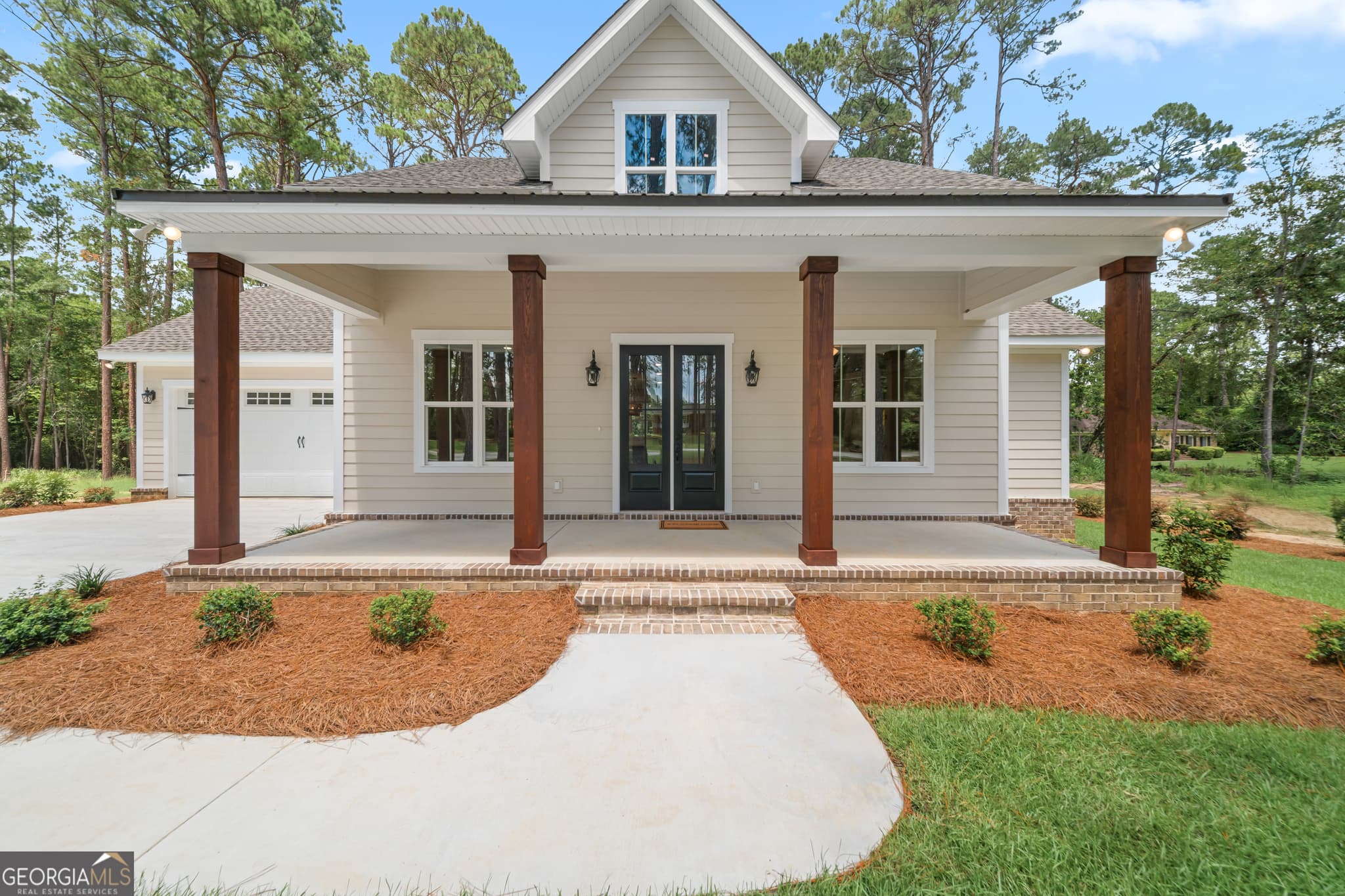3 bedroom, 2 bathroom, 1,579 sq ft single family residence for sale at 28 Jef Road, Statesboro, GA 30458 — photo 4