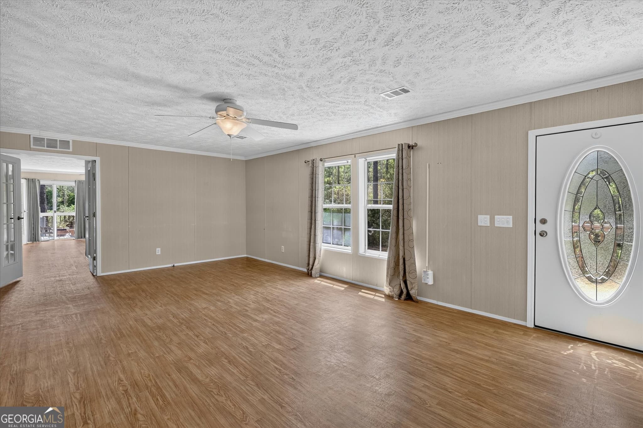 3 bedroom, 2 bathroom, 2,304 sq ft manufactured home,single family residence for sale at 27418 GA-46, Ellabell, GA 31308 — photo 6