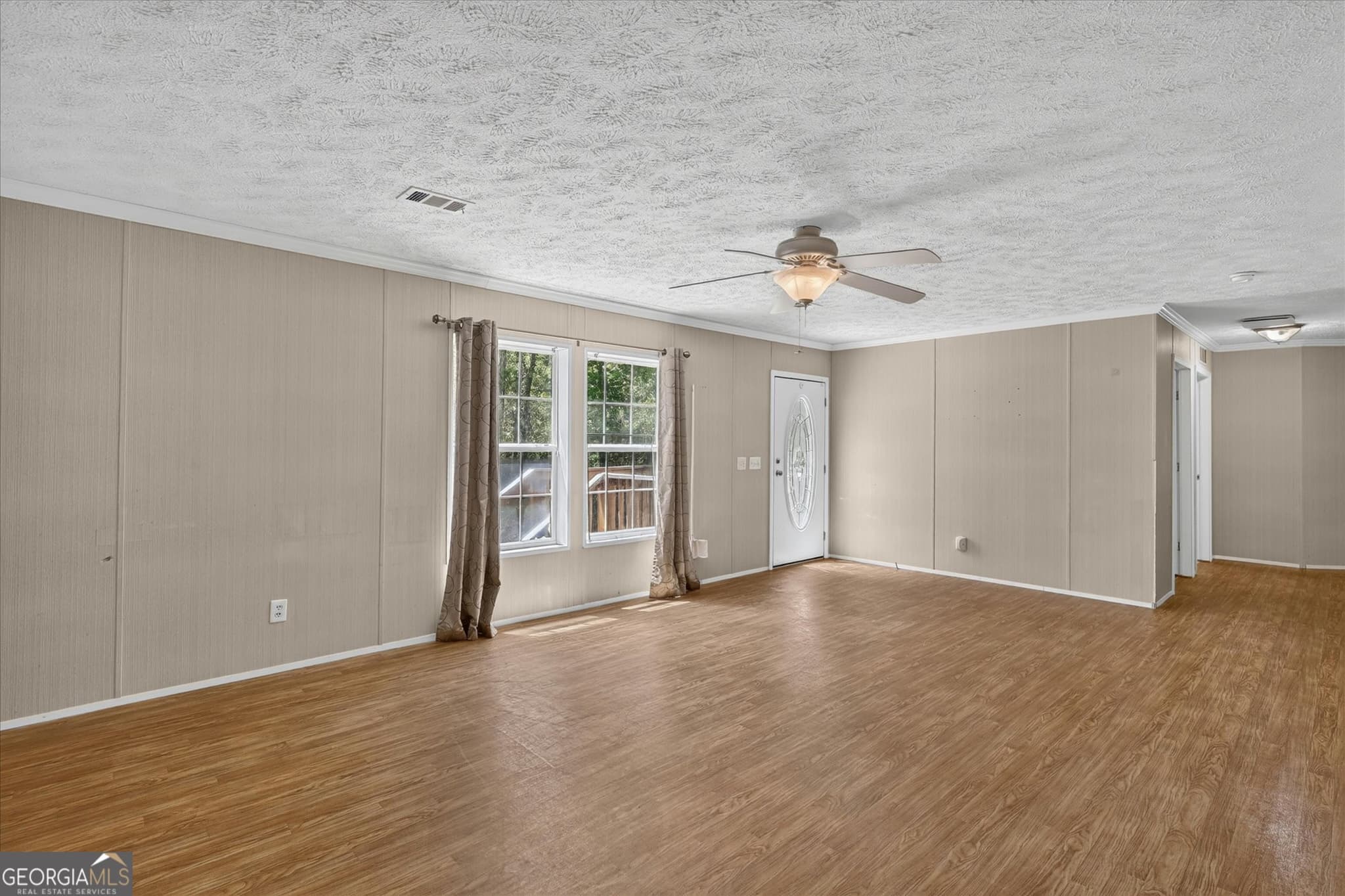 3 bedroom, 2 bathroom, 2,304 sq ft manufactured home,single family residence for sale at 27418 GA-46, Ellabell, GA 31308 — photo 7