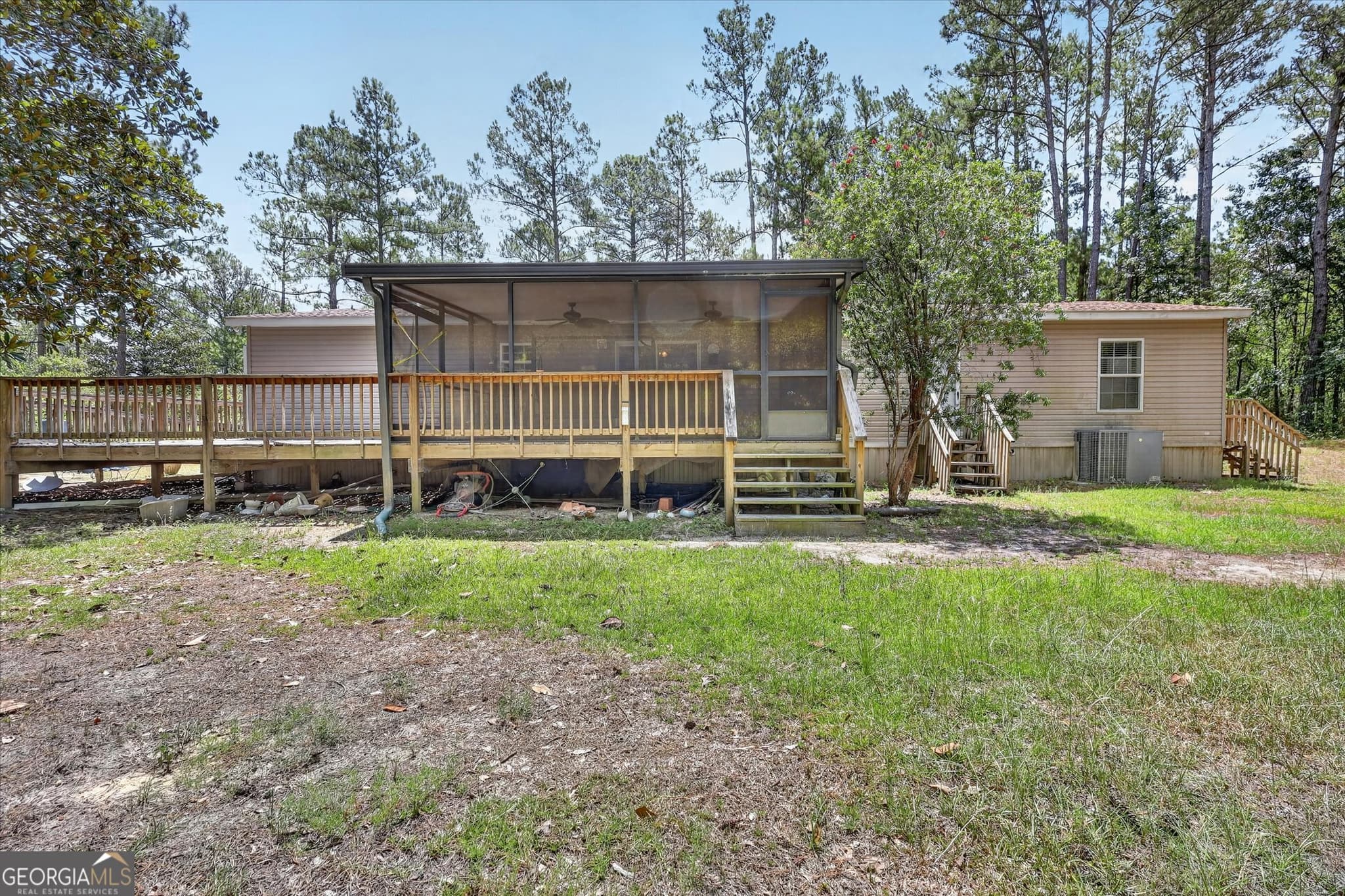 3 bedroom, 2 bathroom, 2,304 sq ft manufactured home,single family residence for sale at 27418 GA-46, Ellabell, GA 31308 — photo 3