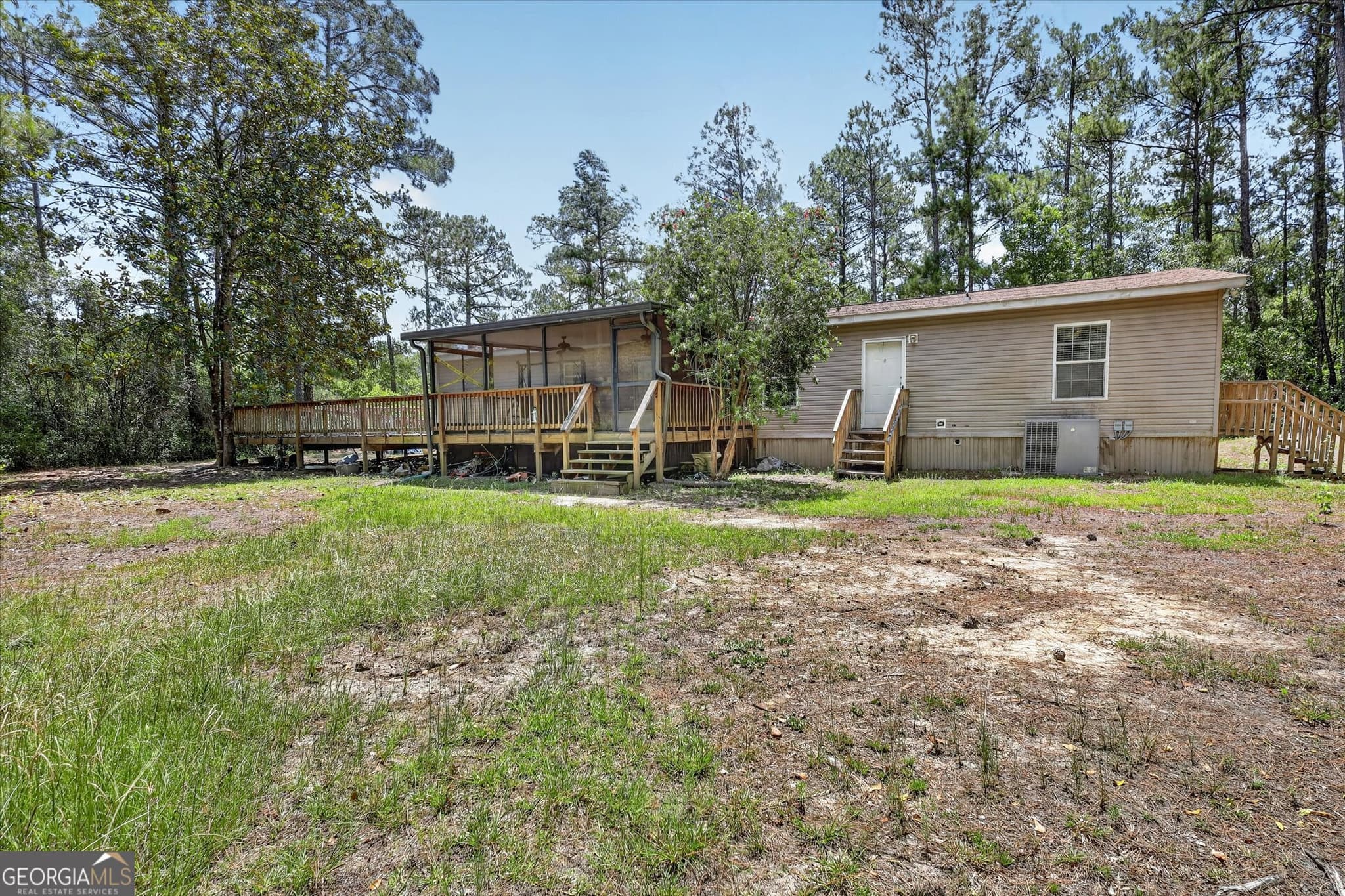 3 bedroom, 2 bathroom, 2,304 sq ft manufactured home,single family residence for sale at 27418 GA-46, Ellabell, GA 31308 — photo 5