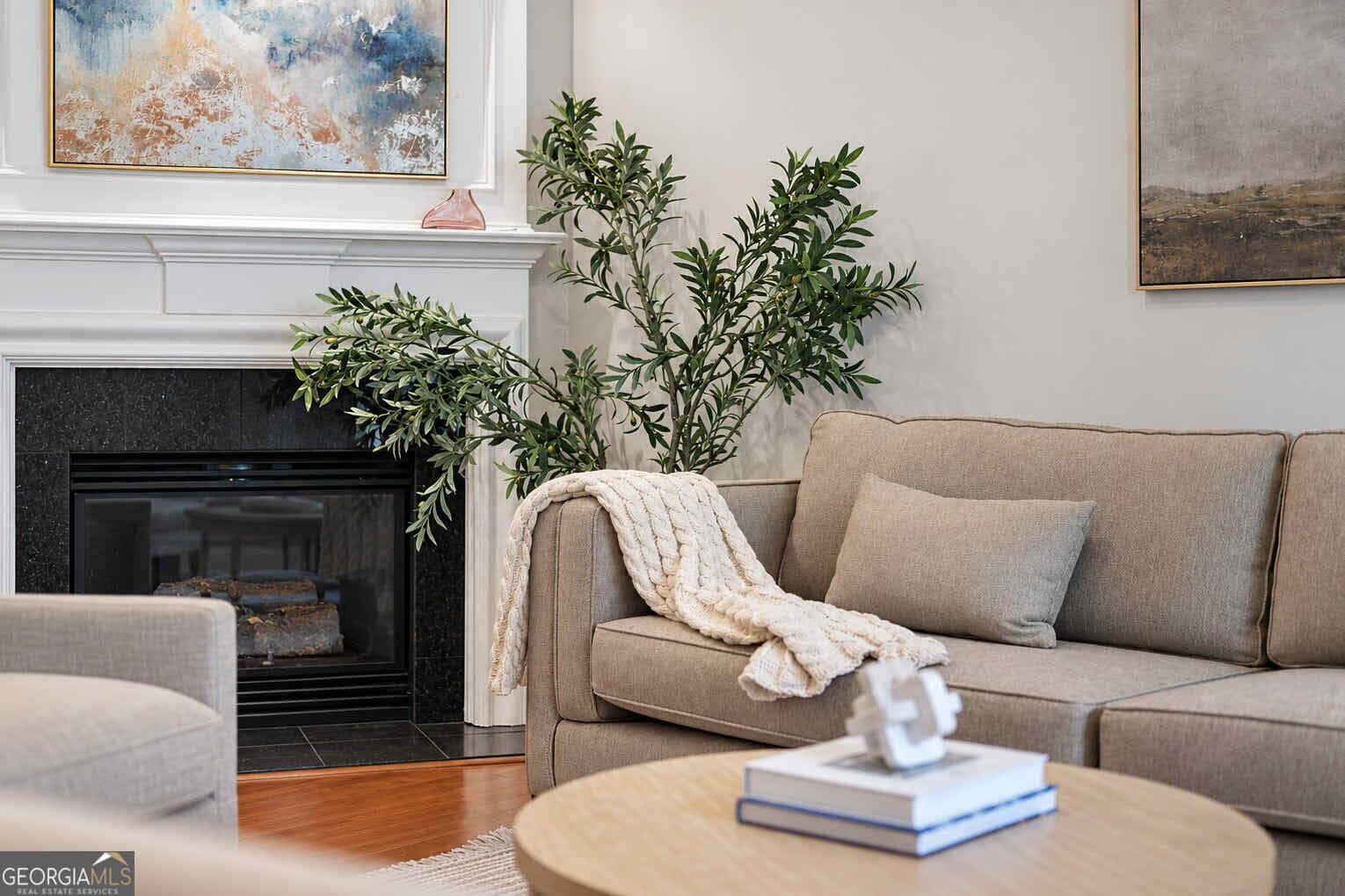 3 bedroom, 3.5 bathroom, 1,857 sq ft townhouse for sale at 2318 Limehurst Drive, Brookhaven, GA 30319 — photo 9