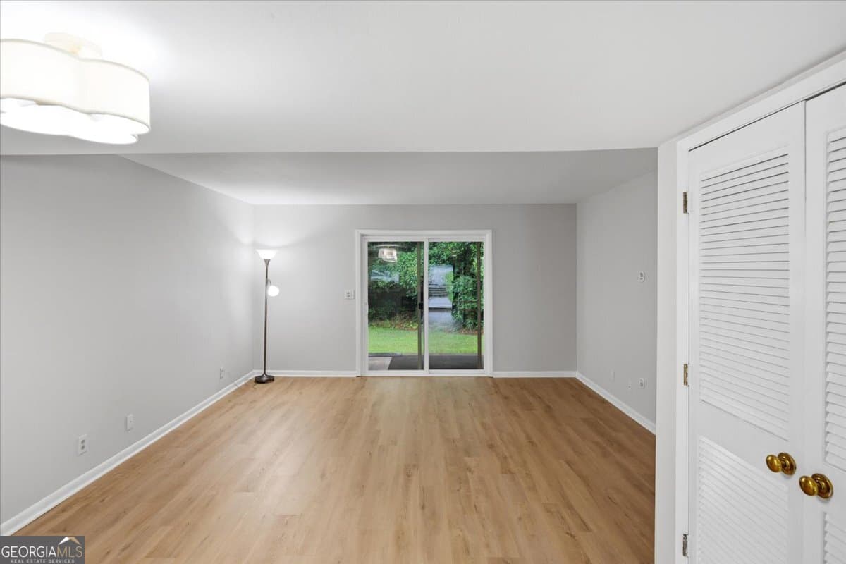 2 bedroom, 2.5 bathroom, 1,164 sq ft condominium for sale at 812 Willow Creek Drive, Macon, GA 31204 — photo 6