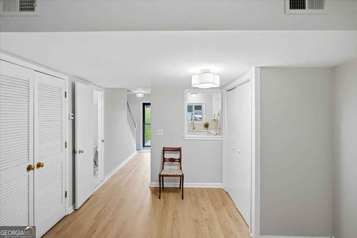 2 bedroom, 2.5 bathroom, 1,164 sq ft condominium for sale at 812 Willow Creek Drive, Macon, GA 31204 — photo 7