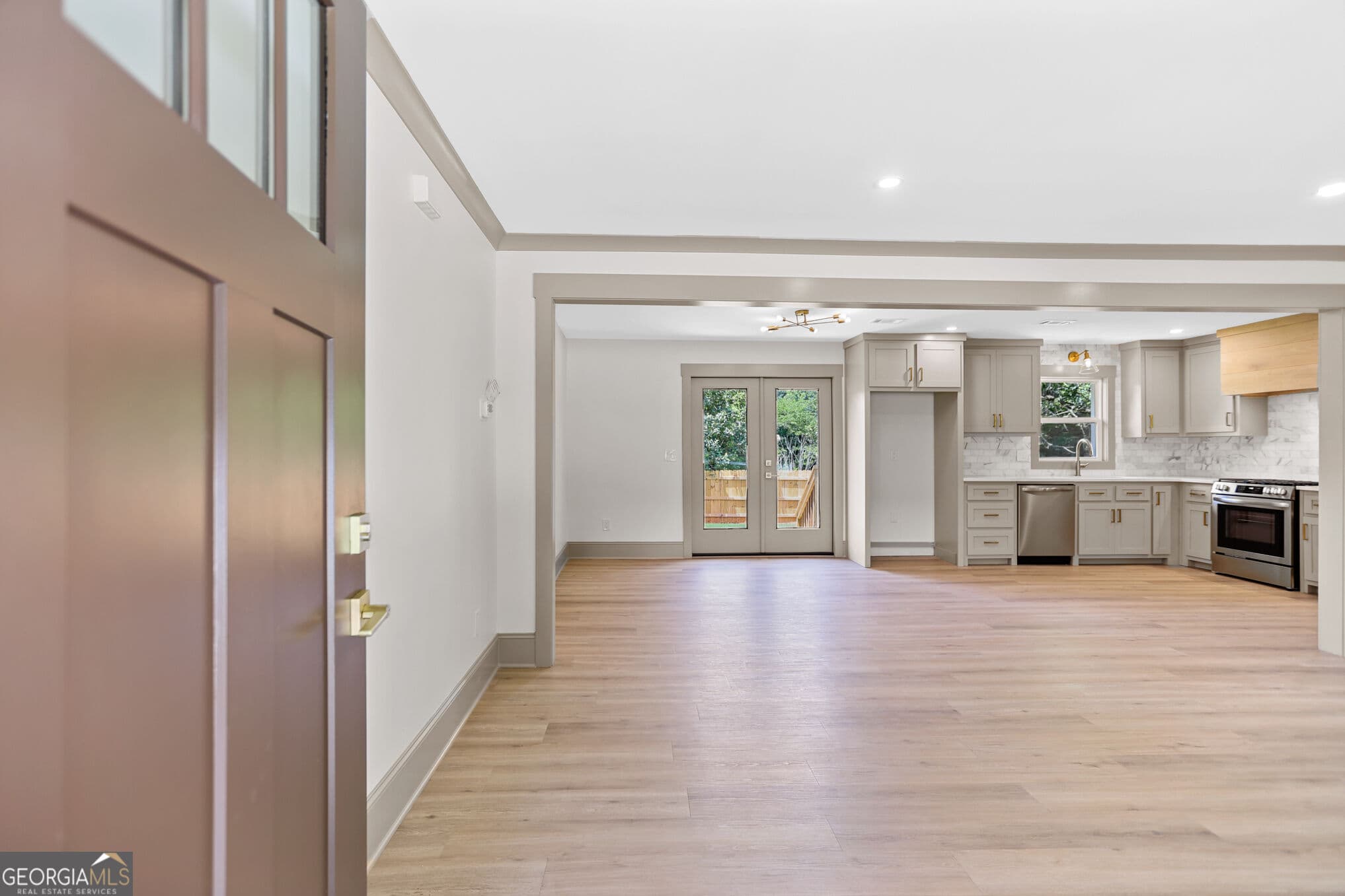 4 bedroom, 3 bathroom, 1,752 sq ft single family residence for rent at 66 Young Avenue, Newnan, GA 30263 for $3,000 a month — photo 2