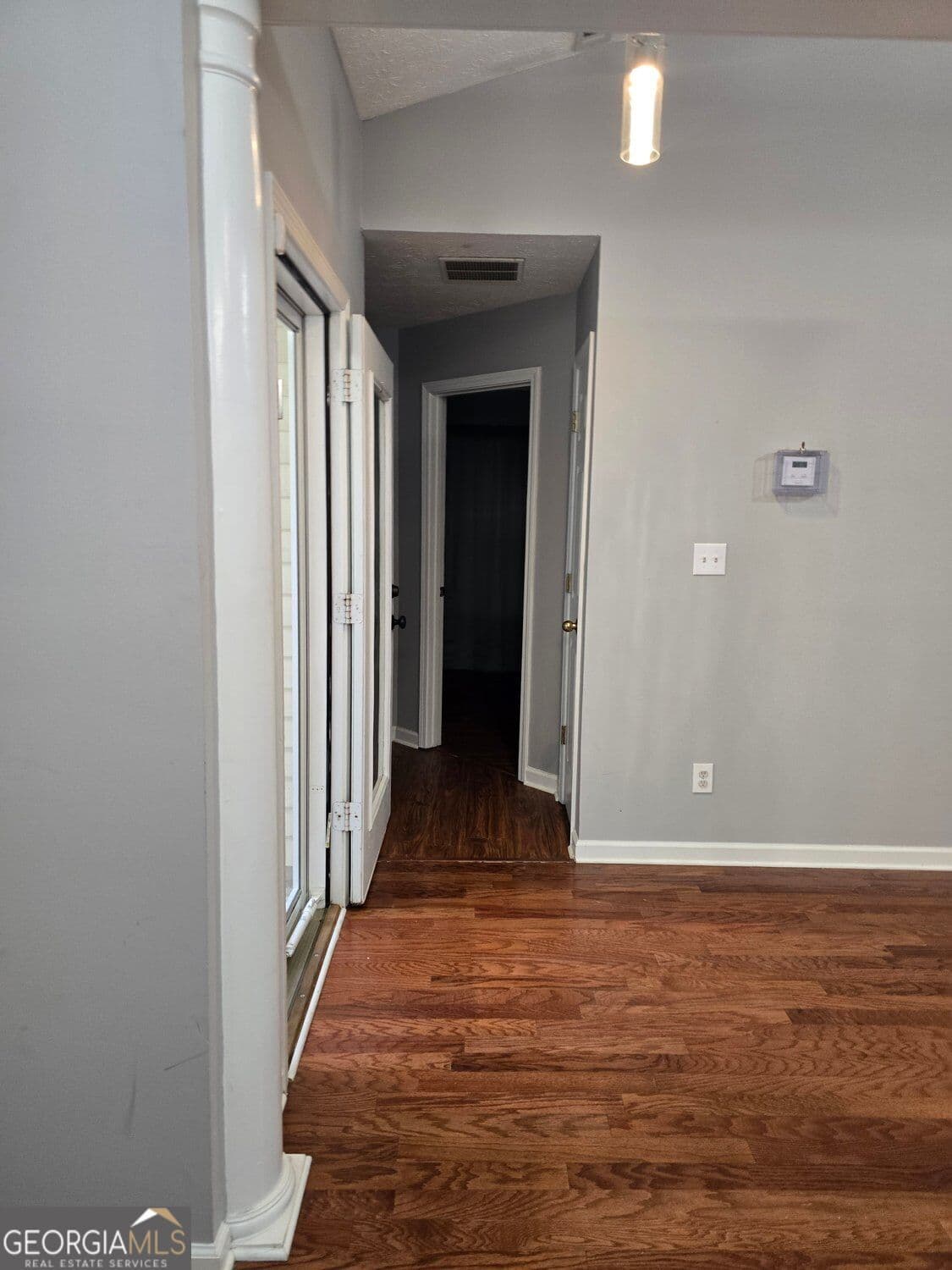 3 bedroom, 2 bathroom, 1,478 sq ft single family residence for sale at 135 Gingerbread Place, Fayetteville, GA 30214 — photo 6