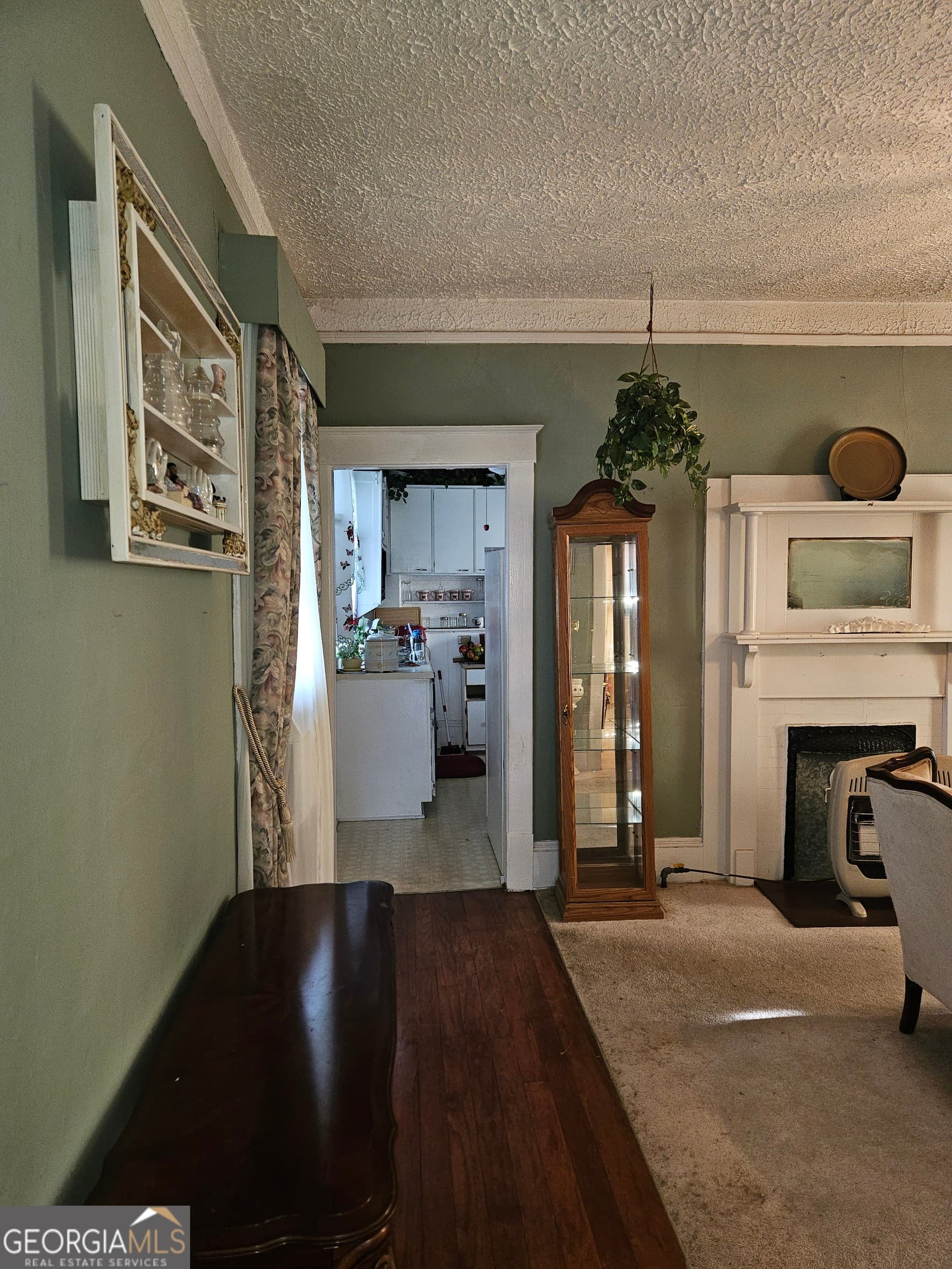 3 bedroom, 2 bathroom, 1,170 sq ft single family residence for sale at 906 E 38th Street, Savannah, GA 31401 — photo 10