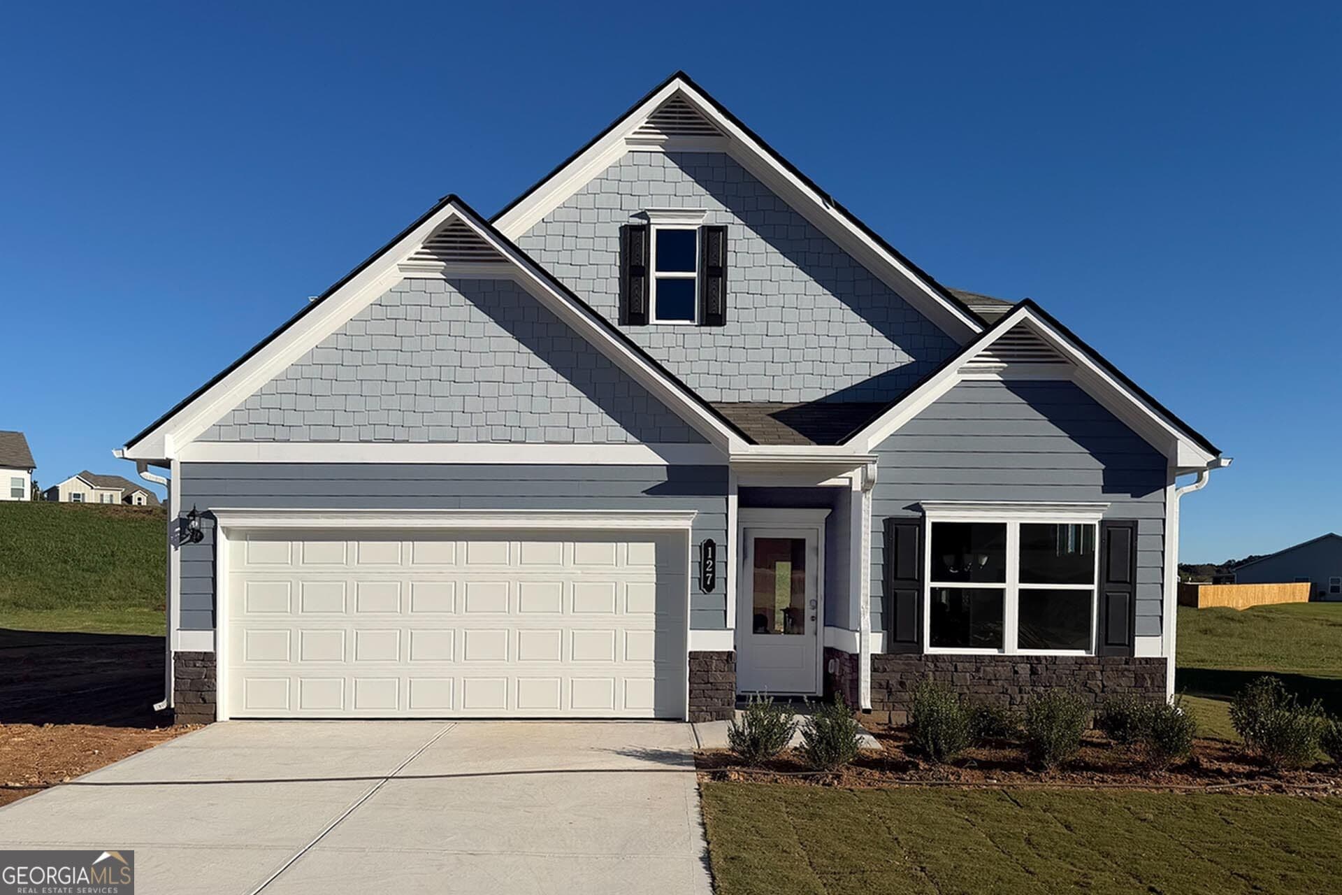 3 bedroom, 2.5 bathroom, 2,231 sq ft single family residence for sale at 127 Willow Circle, Rock Spring, GA 30739