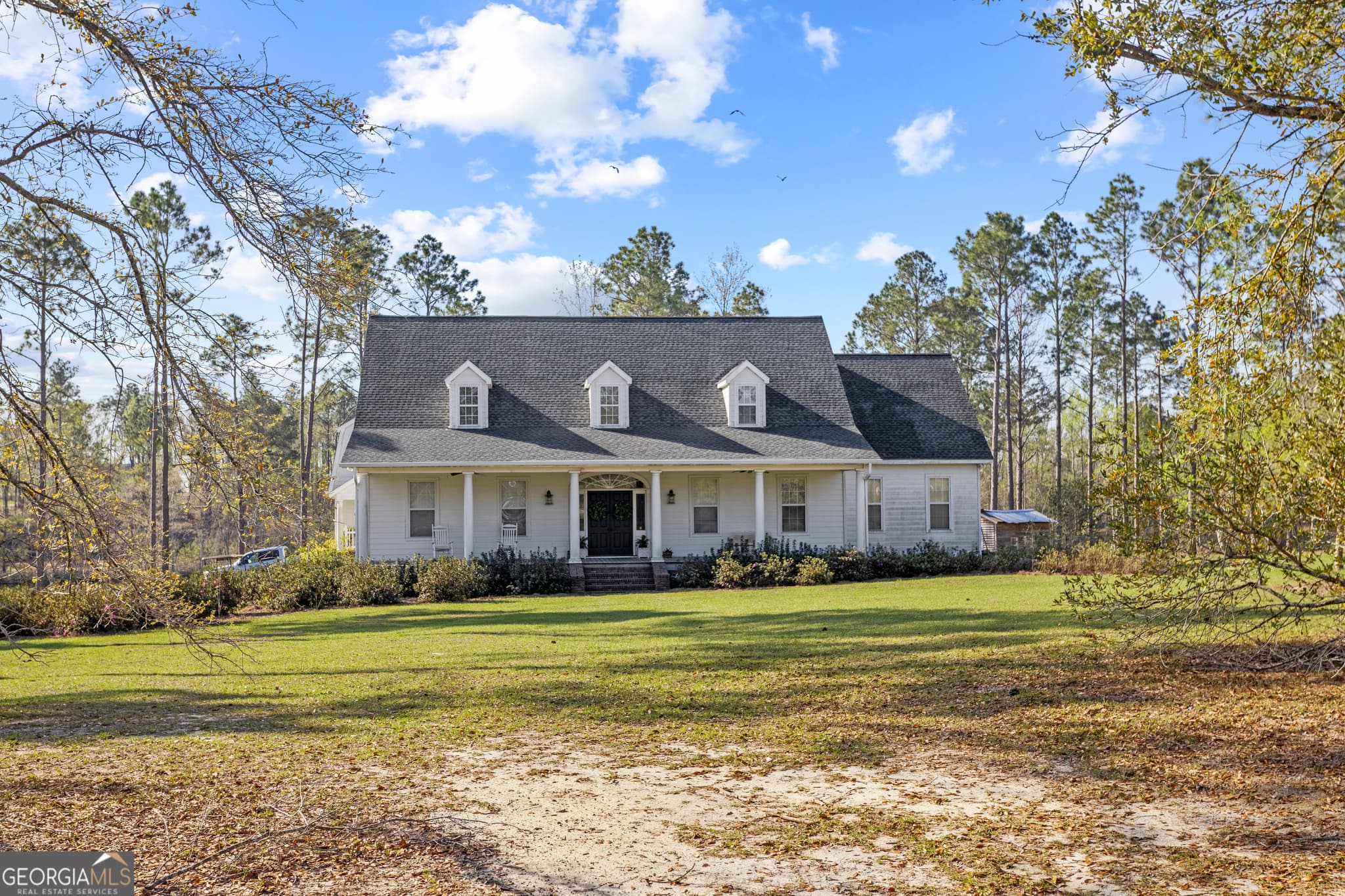 4 bedroom, 3.5 bathroom, 4,710 sq ft single family residence for sale at 2136 W GA Hwy 130, Vidalia, GA 30474 — photo 1 of 58