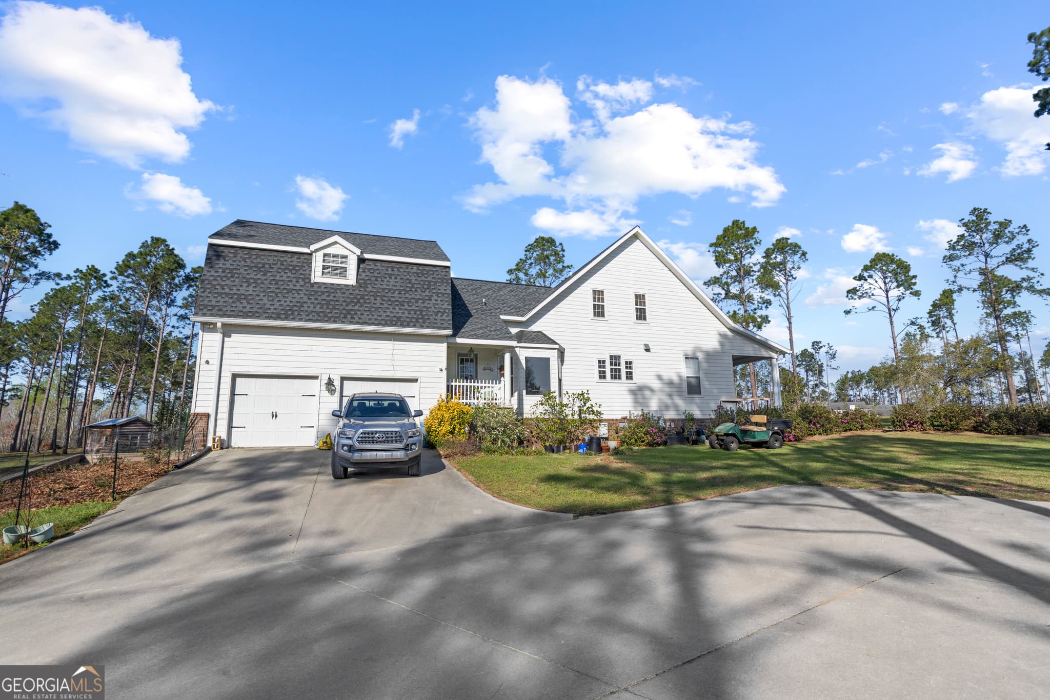 4 bedroom, 3.5 bathroom, 4,710 sq ft single family residence for sale at 2136 W GA Hwy 130, Vidalia, GA 30474 — photo 4