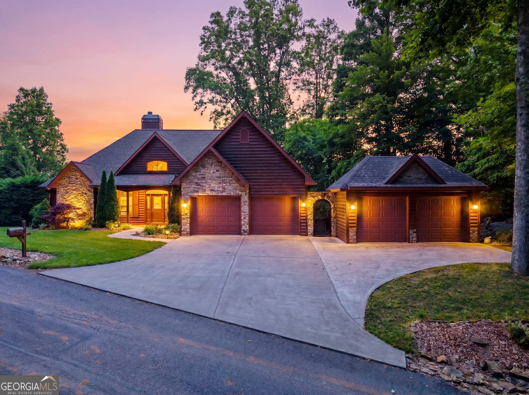 3 bedroom, 3.5 bathroom, 3,678 sq ft single family residence for sale at 1748 Harris Ridge Road, Young Harris, GA 30582