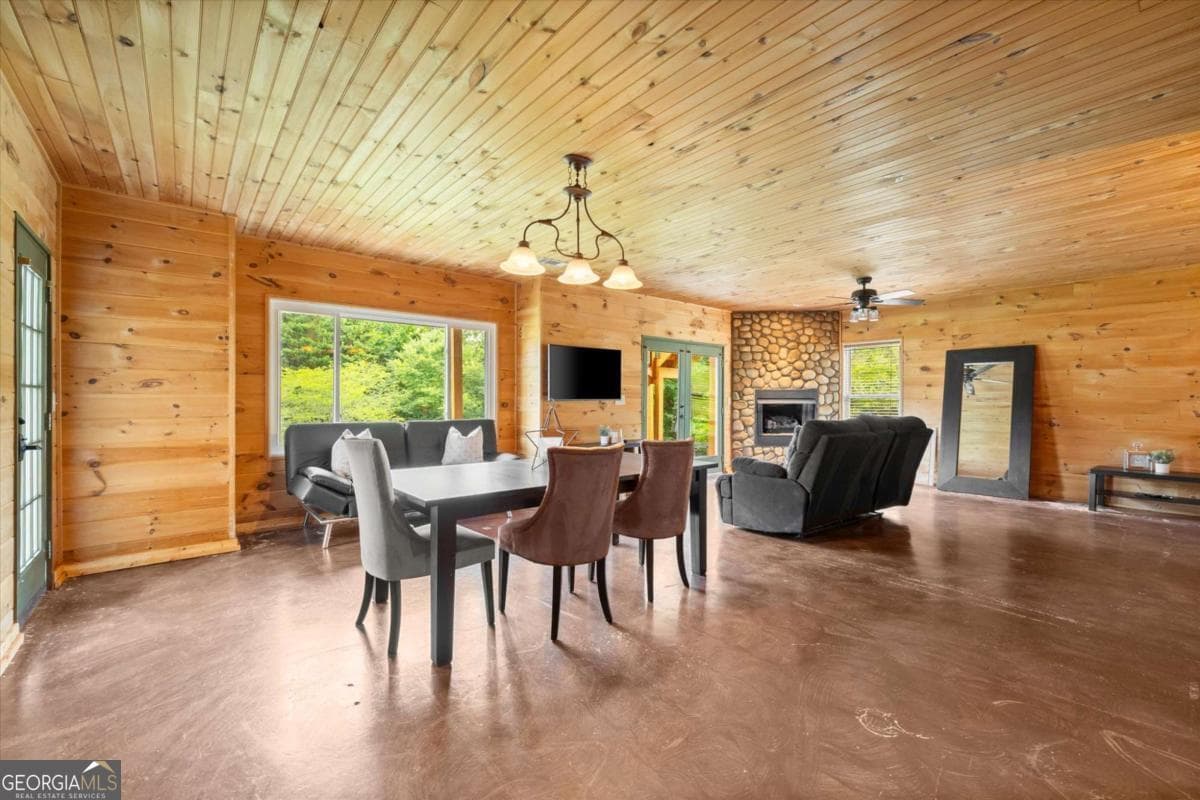 3 bedroom, 3.5 bathroom, 3,564 sq ft single family residence for sale at 15 Hyalite Road, Dahlonega, GA 30533 — photo 9