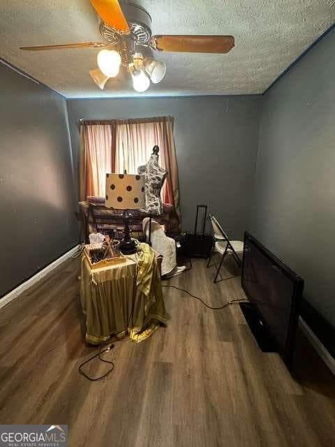 3 bedroom, 2 bathroom, 1,887 sq ft single family residence for sale at 1604 Golf Link Drive, Stone Mountain, GA 30088 — photo 4