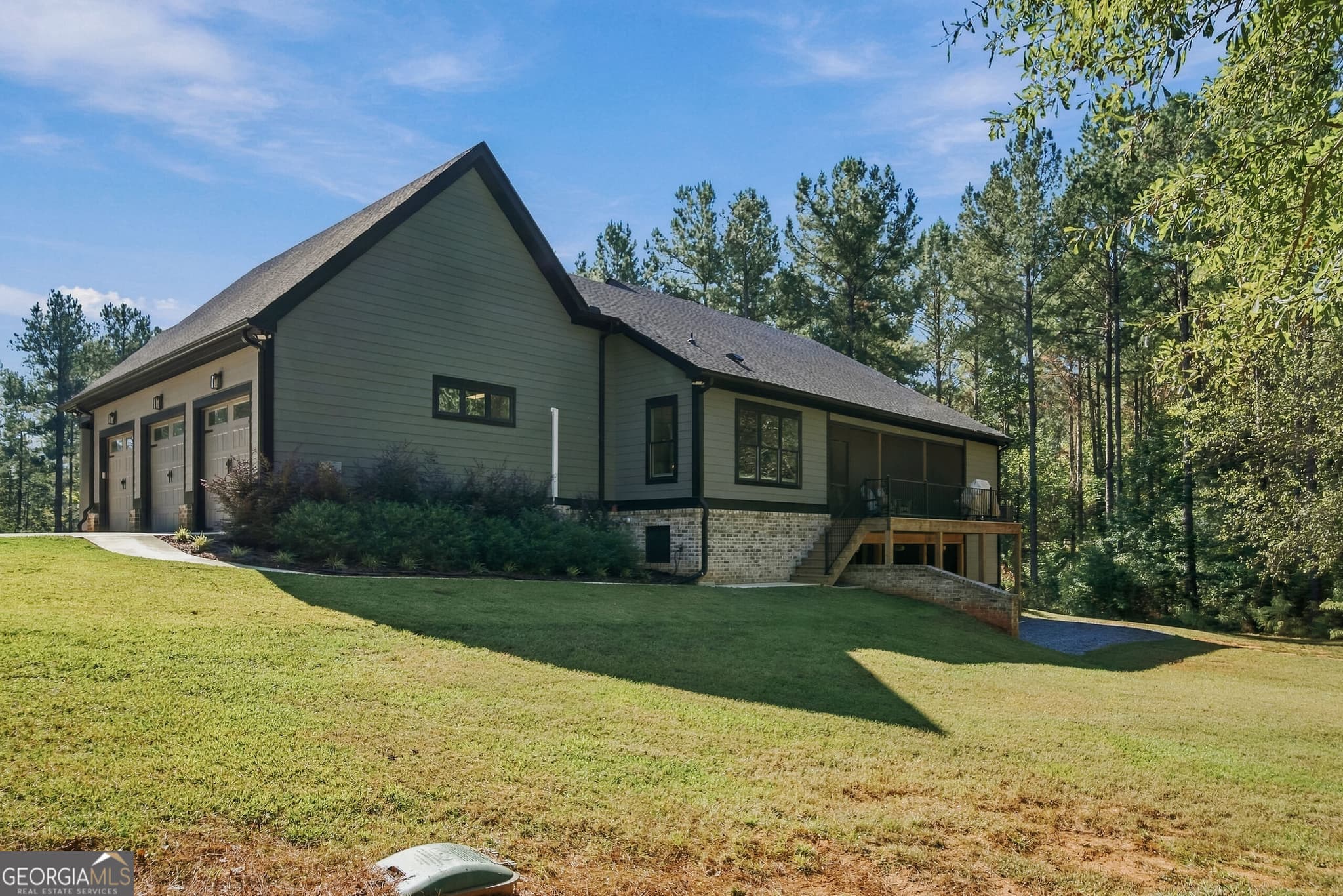 3 bedroom, 2 bathroom, 2,095 sq ft single family residence for sale at 692 Little Creek Trail, Gray, GA 31032 — photo 4