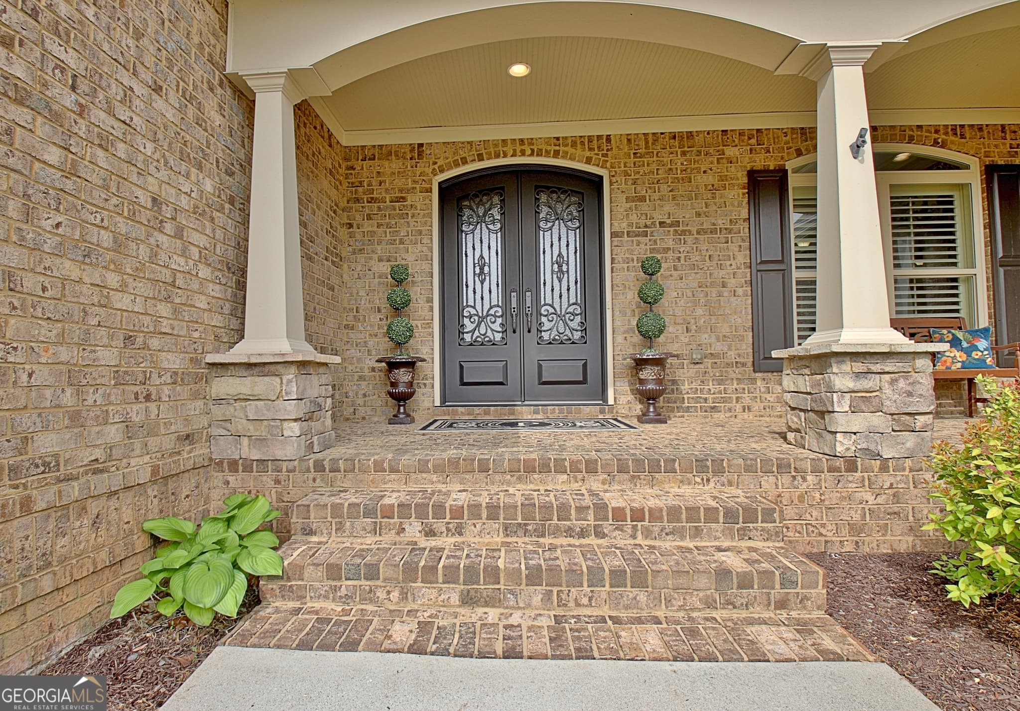 5 bedroom, 4.5 bathroom, 6,422 sq ft single family residence for sale at 100 Wickham Drive, Tyrone, GA 30290 — photo 8