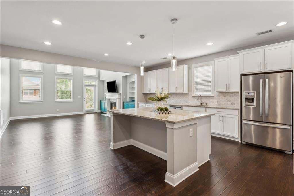4 bedroom, 4.5 bathroom, 3,347 sq ft single family residence for rent at 2040 Secretariat Gait Way, Suwanee, GA 30024 for $4,100 a month — photo 6