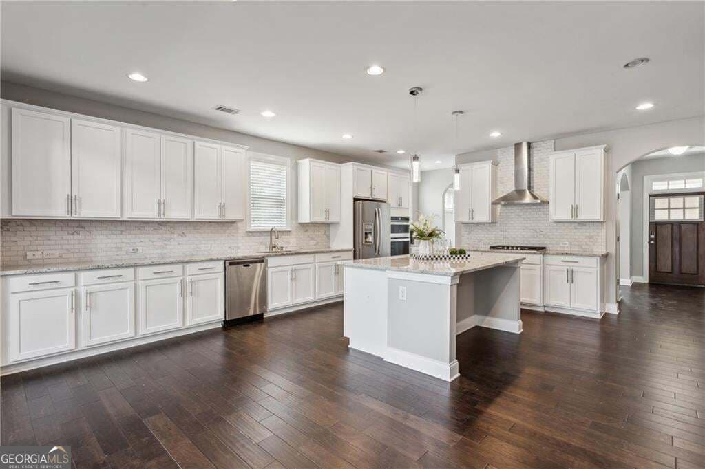 4 bedroom, 4.5 bathroom, 3,347 sq ft single family residence for rent at 2040 Secretariat Gait Way, Suwanee, GA 30024 for $4,100 a month — photo 8