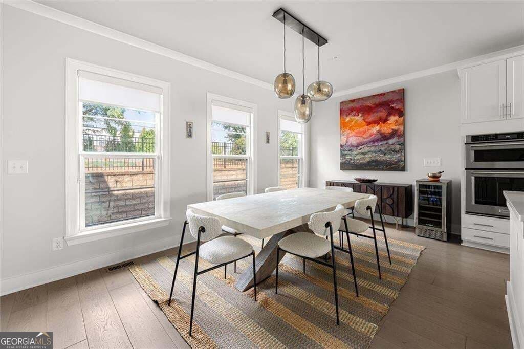 3 bedroom, 4 bathroom, 2,656 sq ft townhouse for sale at 1012 Burnside Lane, Atlanta, GA 30318 — photo 2