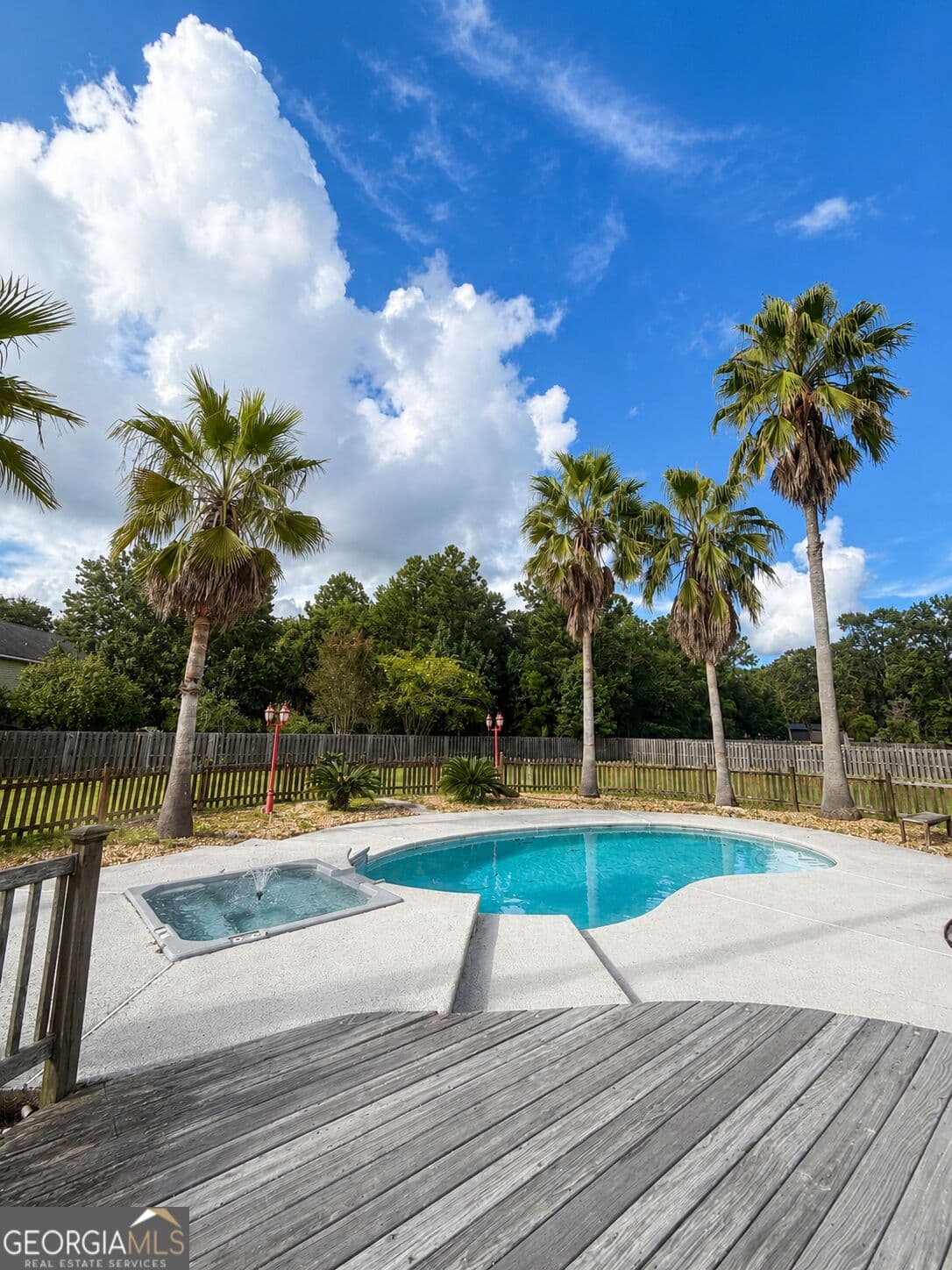 4 bedroom, 2 bathroom, 2,071 sq ft single family residence for rent at 655 BRISTOL HAMMOCK Circle, Kingsland, GA 31548 for $2,700 a month — photo 2