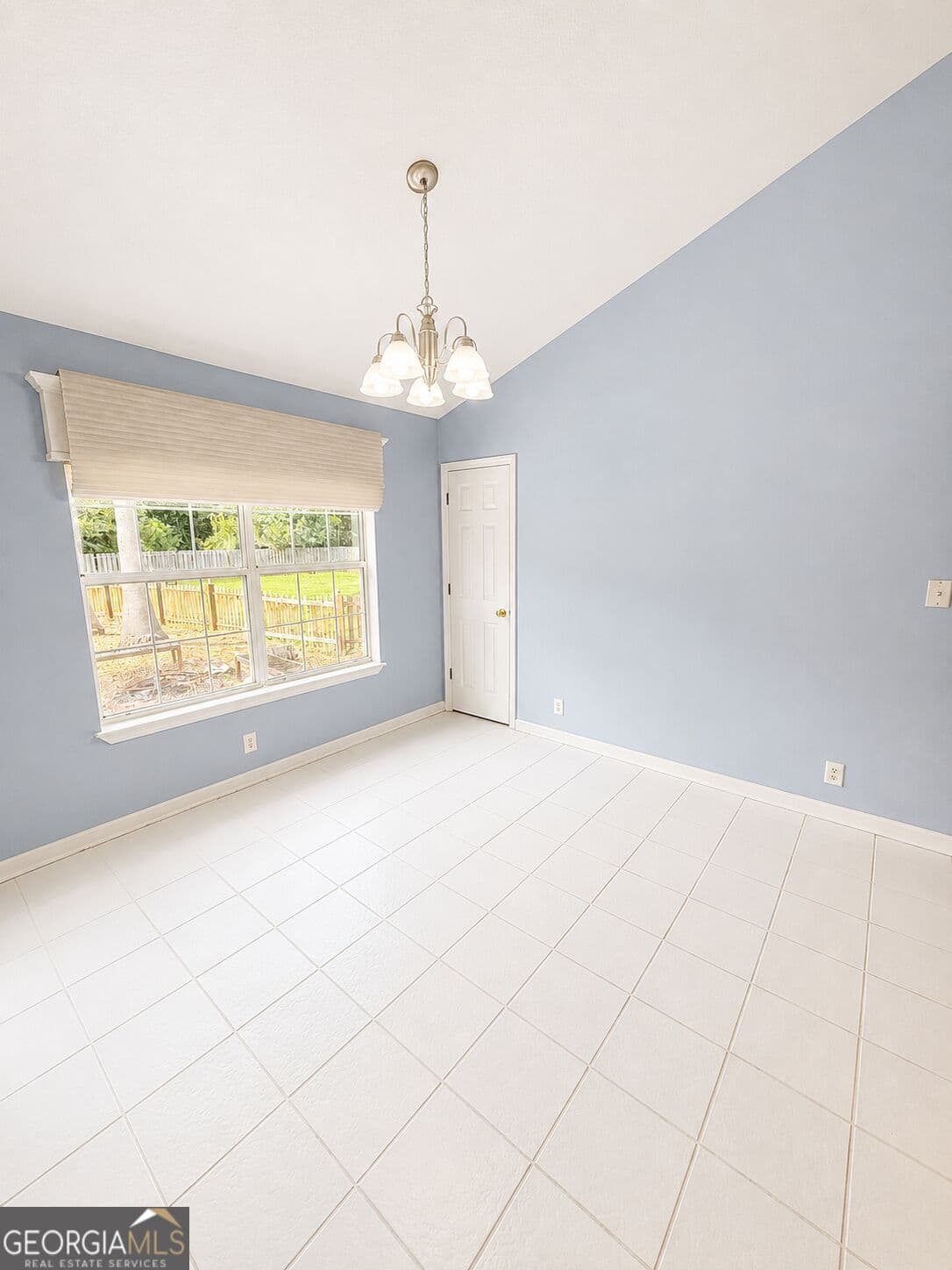 4 bedroom, 2 bathroom, 2,071 sq ft single family residence for rent at 655 BRISTOL HAMMOCK Circle, Kingsland, GA 31548 for $2,700 a month — photo 10