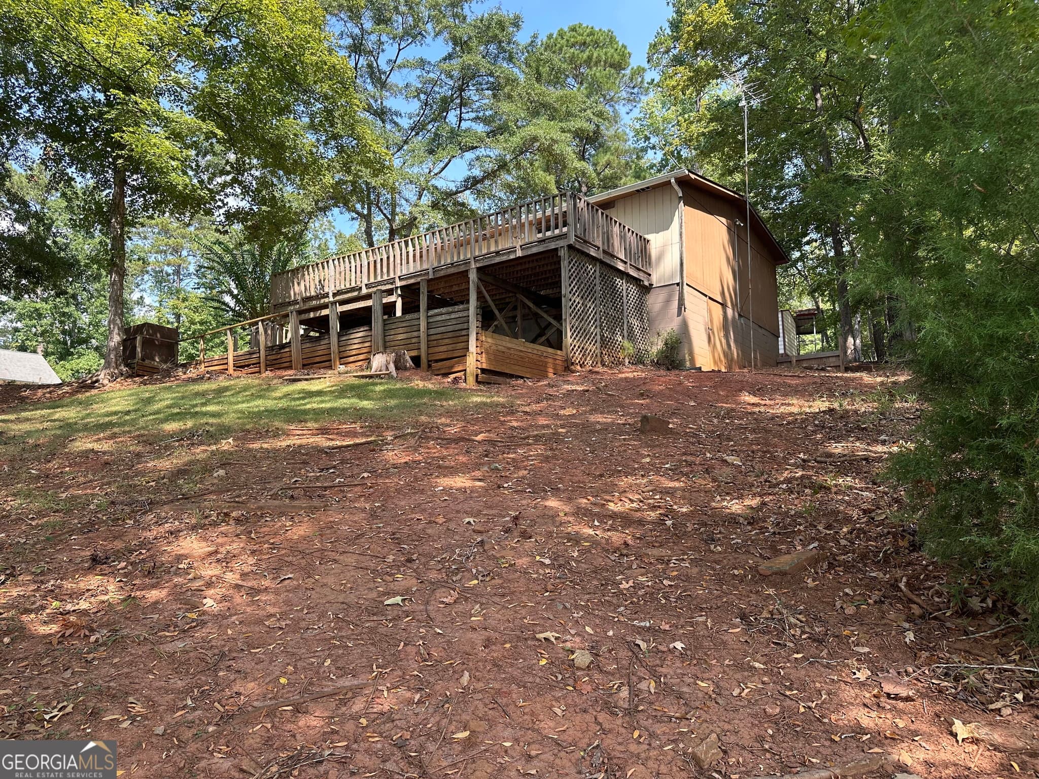 2 bedroom, 1 bathroom, 864 sq ft manufactured home,single family residence for sale at 117 Sunfish Trail, Eatonton, GA 31024