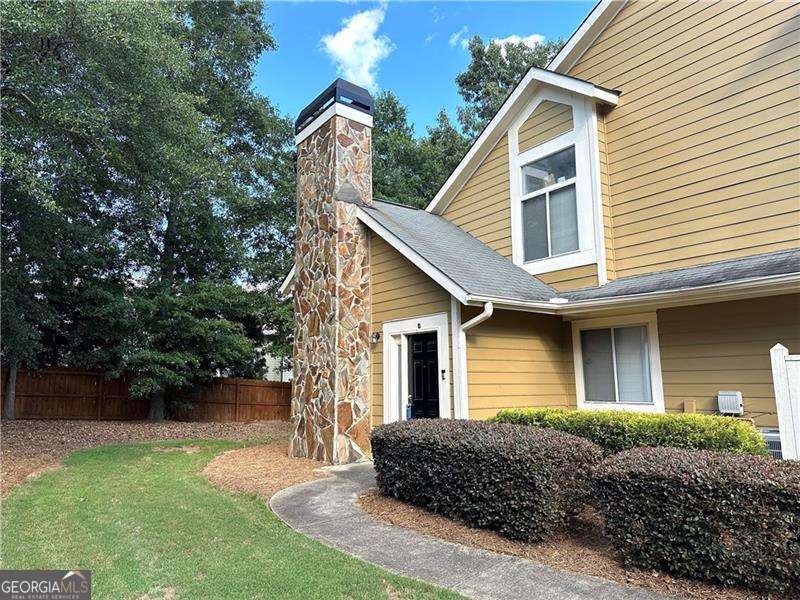 2 bedroom, 2 bathroom, 1,225 sq ft quadruplex for rent at 2665 Windy Hill Place C, Smyrna, GA 30080 for $1,795 a month — photo 1 of 1