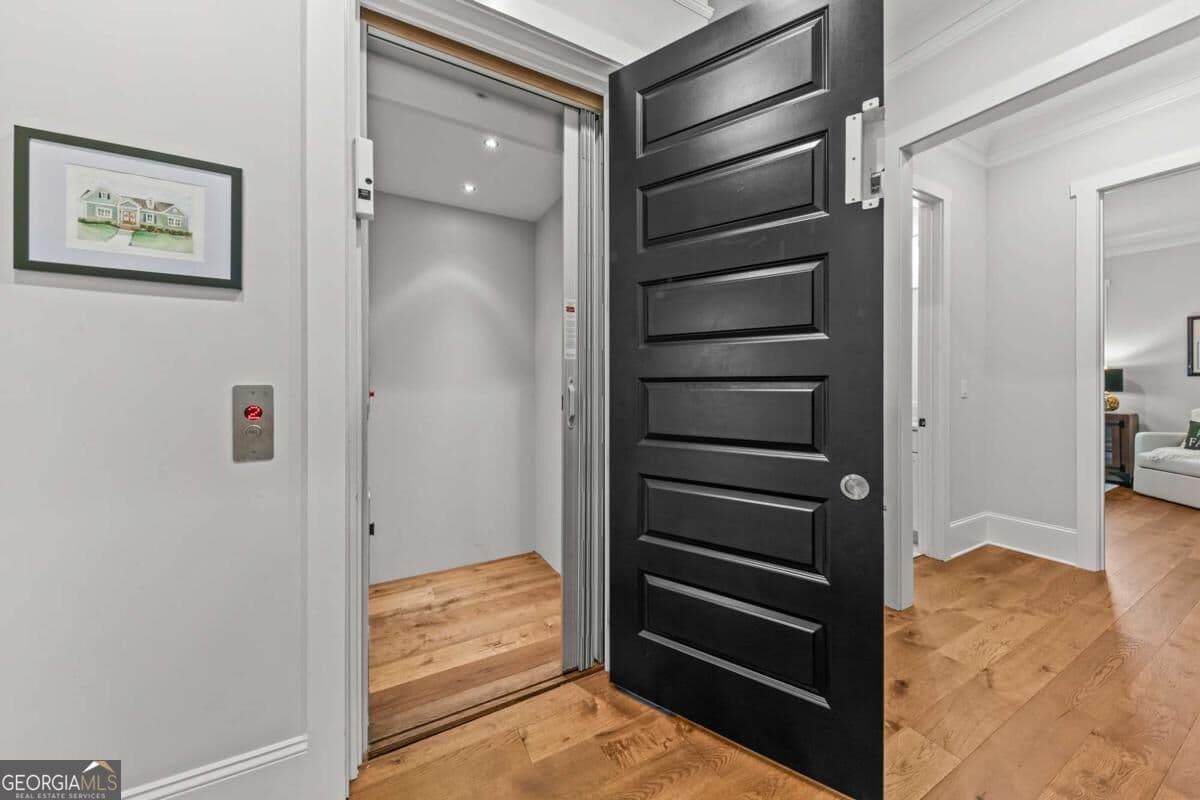 4 bedroom, 4 bathroom, 4,021 sq ft single family residence for sale at 1679 Georgia Club Drive, Statham, GA 30666 — photo 8