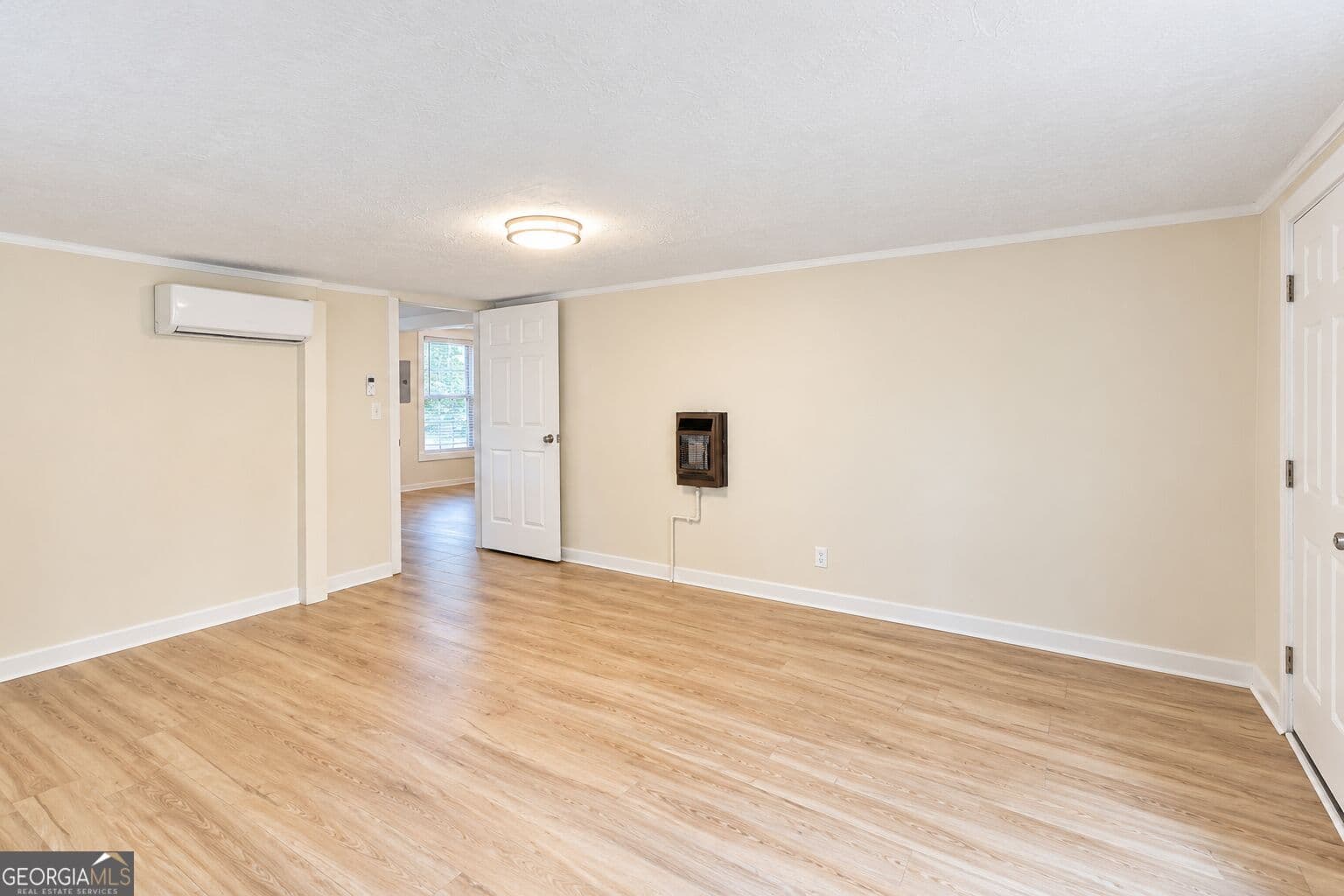 3 bedroom, 1 bathroom, 1,020 sq ft single family residence for sale at 303 Rudy Street, Rome, GA 30161 — photo 3