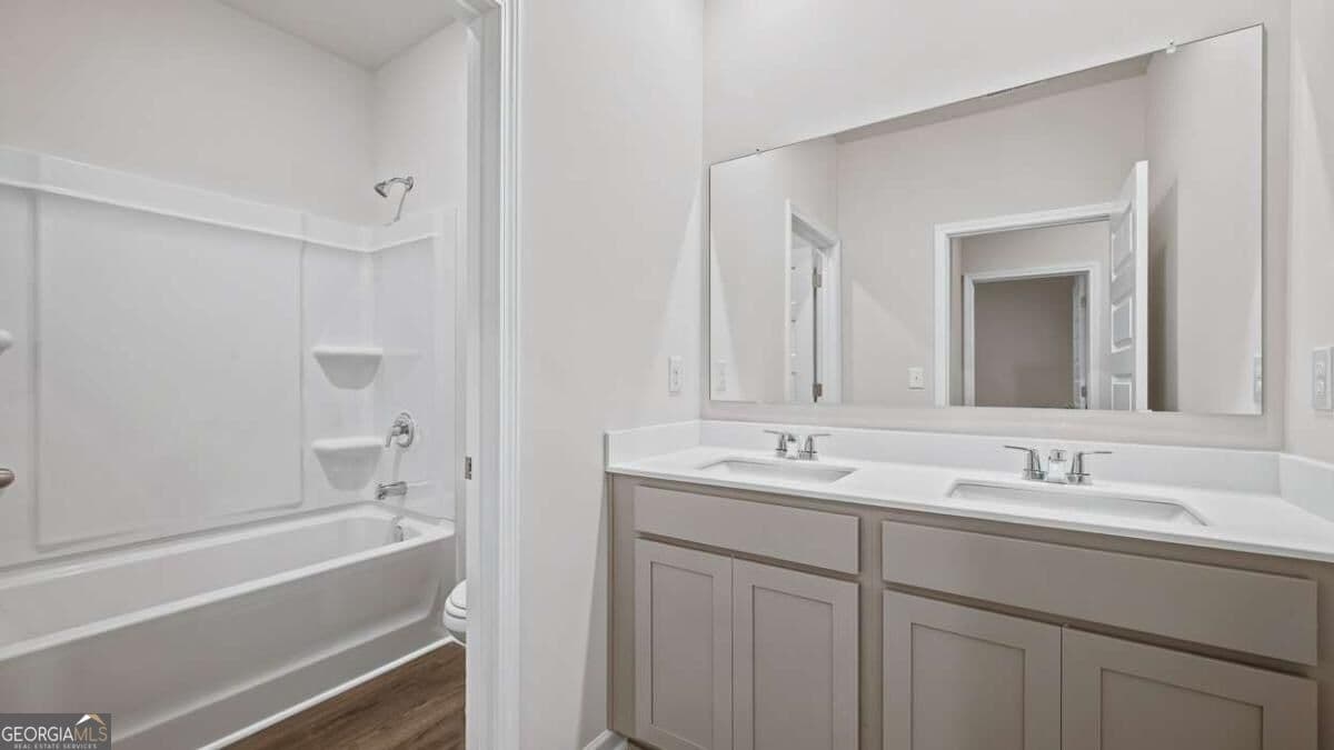 4 bedroom, 2.5 bathroom single family residence for sale at 900 Snaffle Court, Locust Grove, GA 30248 — photo 7