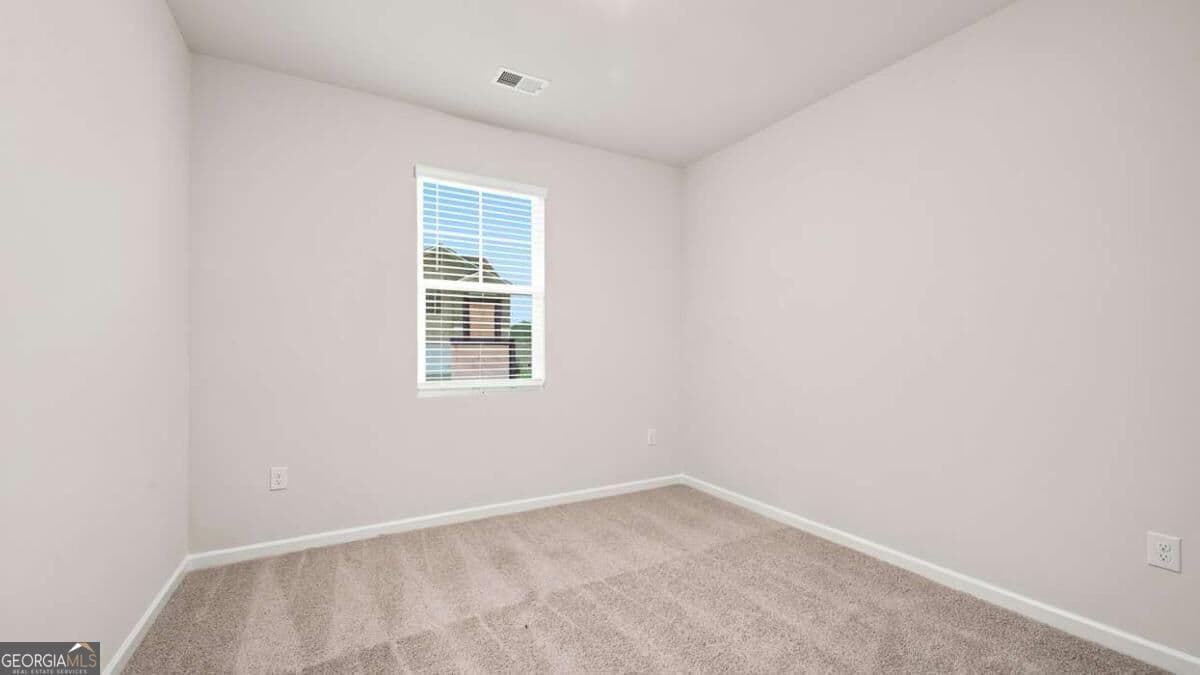 4 bedroom, 2.5 bathroom single family residence for sale at 900 Snaffle Court, Locust Grove, GA 30248 — photo 4