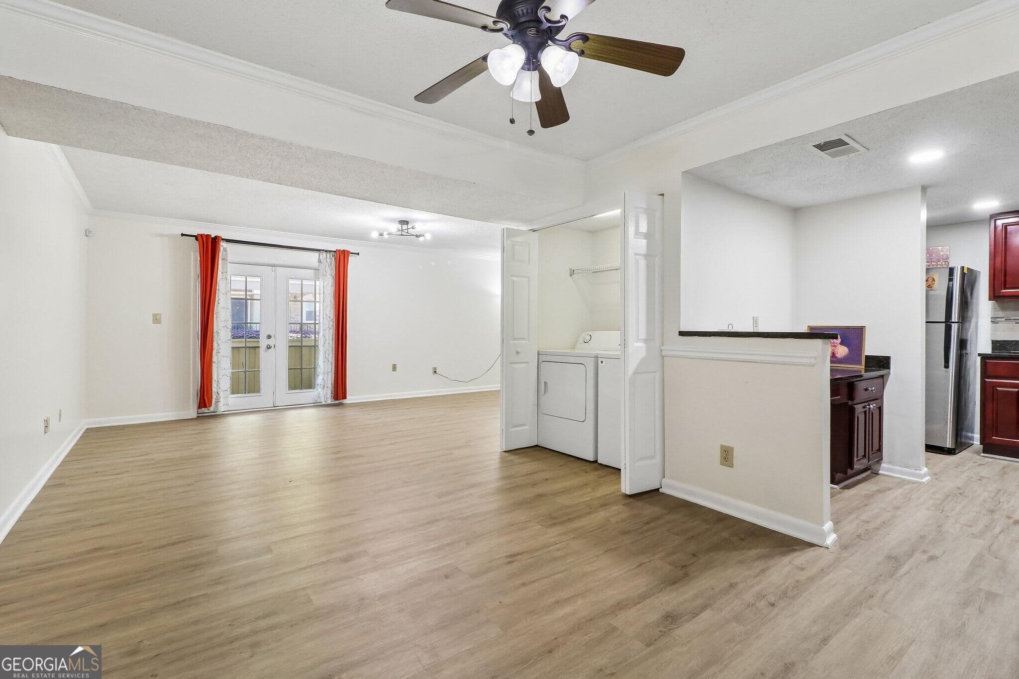 2 bedroom, 2 bathroom, 1,040 sq ft condominium for sale at 6900 Roswell Road Q29, Atlanta, GA 30328 — photo 10