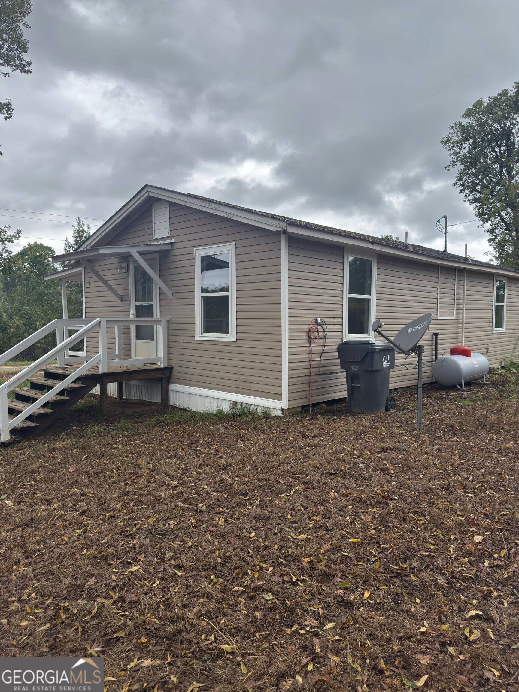2 bedroom, 1 bathroom, 720 sq ft single family residence for sale at 1232 Poplar Springs Road, Byromville, GA 31007 — photo 3