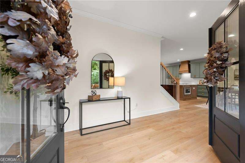 5 bedroom, 4 bathroom, 2,706 sq ft single family residence for sale at 300 Nottingham Drive, Woodstock, GA 30188 — photo 6