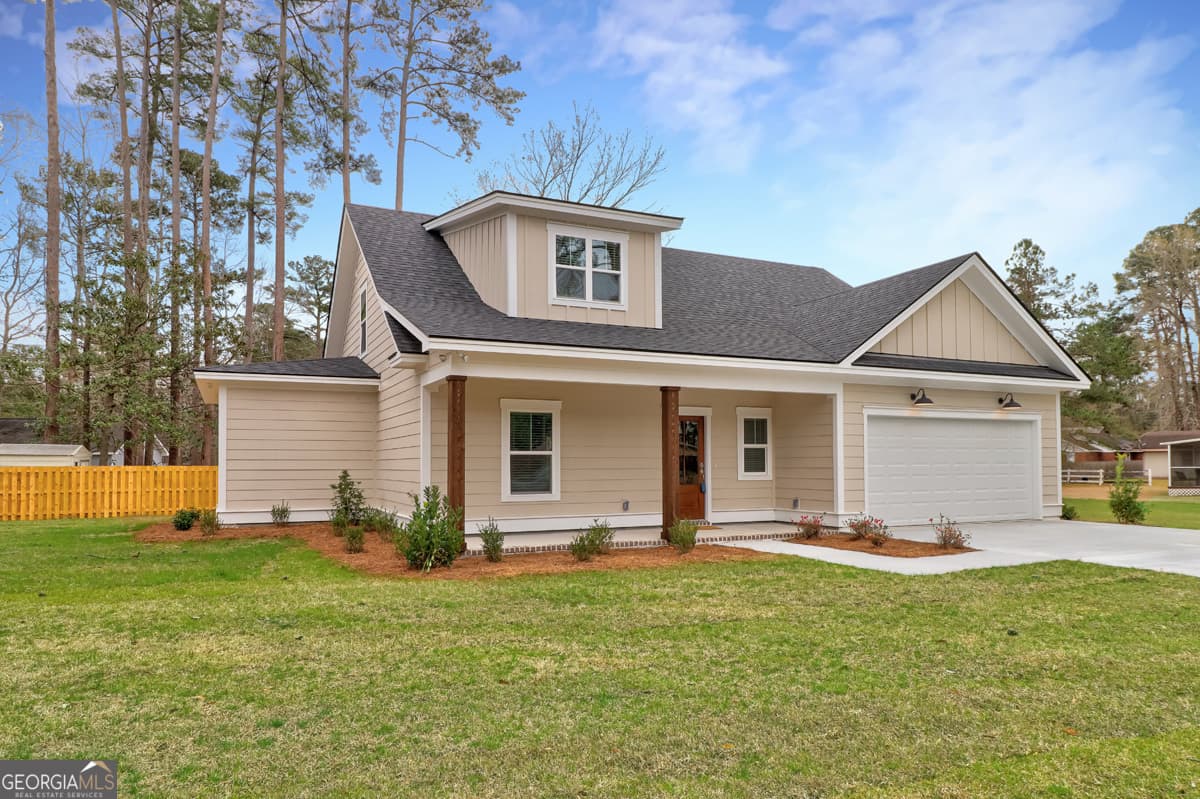 4 bedroom, 3 bathroom, 2,308 sq ft single family residence for sale at 204 Pineland Drive, Rincon, GA 31326 — photo 2