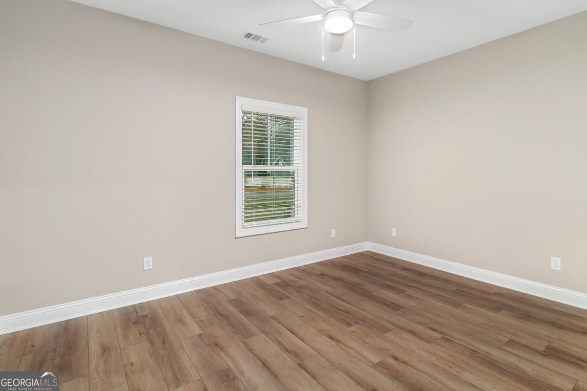 4 bedroom, 3 bathroom, 2,308 sq ft single family residence for sale at 204 Pineland Drive, Rincon, GA 31326 — photo 6