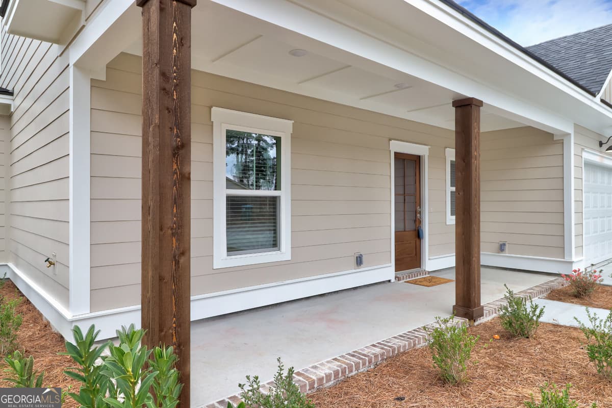 4 bedroom, 3 bathroom, 2,308 sq ft single family residence for sale at 204 Pineland Drive, Rincon, GA 31326 — photo 3