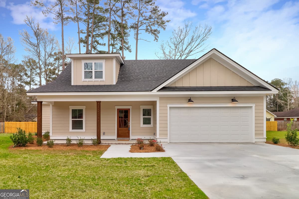 4 bedroom, 3 bathroom, 2,308 sq ft single family residence for sale at 204 Pineland Drive, Rincon, GA 31326
