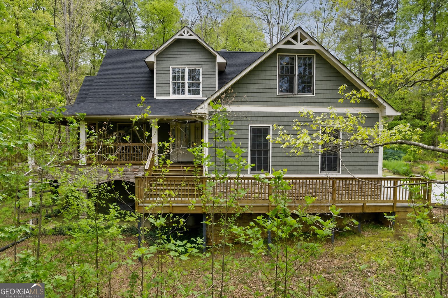 5 bedroom, 4.5 bathroom, 3,754 sq ft single family residence for sale at 1816 Yorkshire Drive, Woodstock, GA 30189 — photo 2