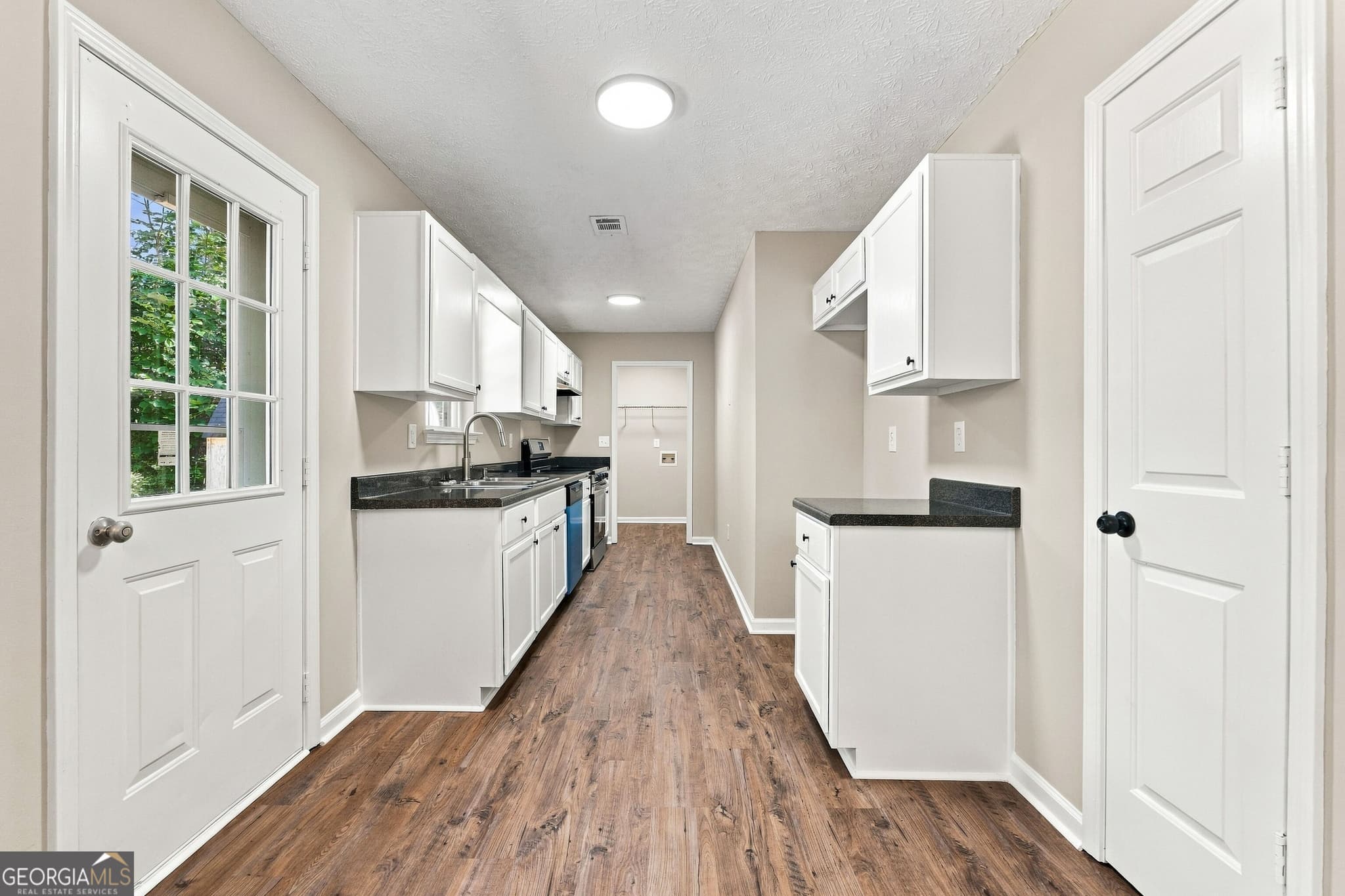 3 bedroom, 2 bathroom, 1,063 sq ft single family residence for sale at 110 Watkins Drive, Flovilla, GA 30216 — photo 10
