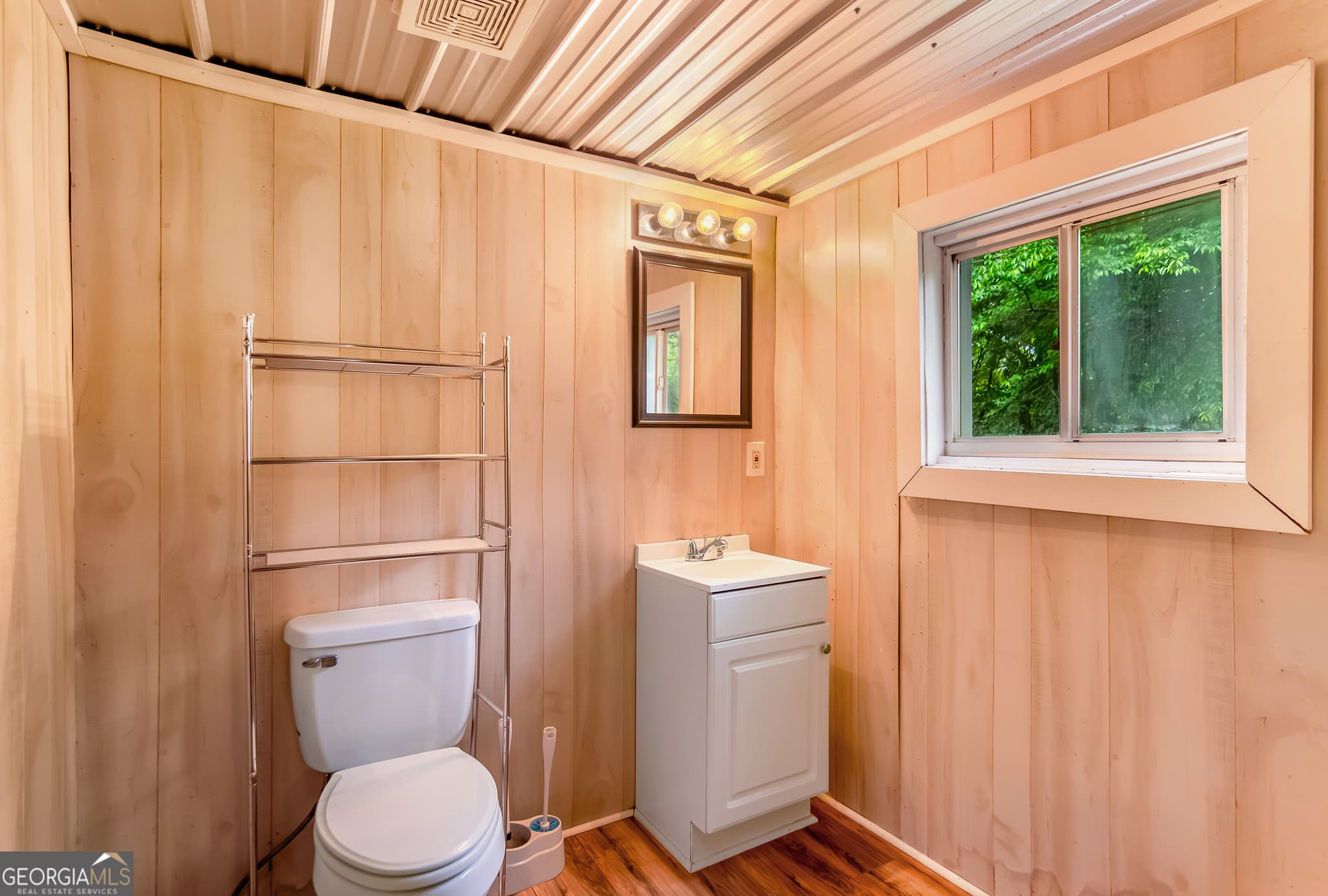 3 bedroom, 1 bathroom, 1,075 sq ft single family residence for sale at 11 Whisper Lane, Ellijay, GA 30536 — photo 10