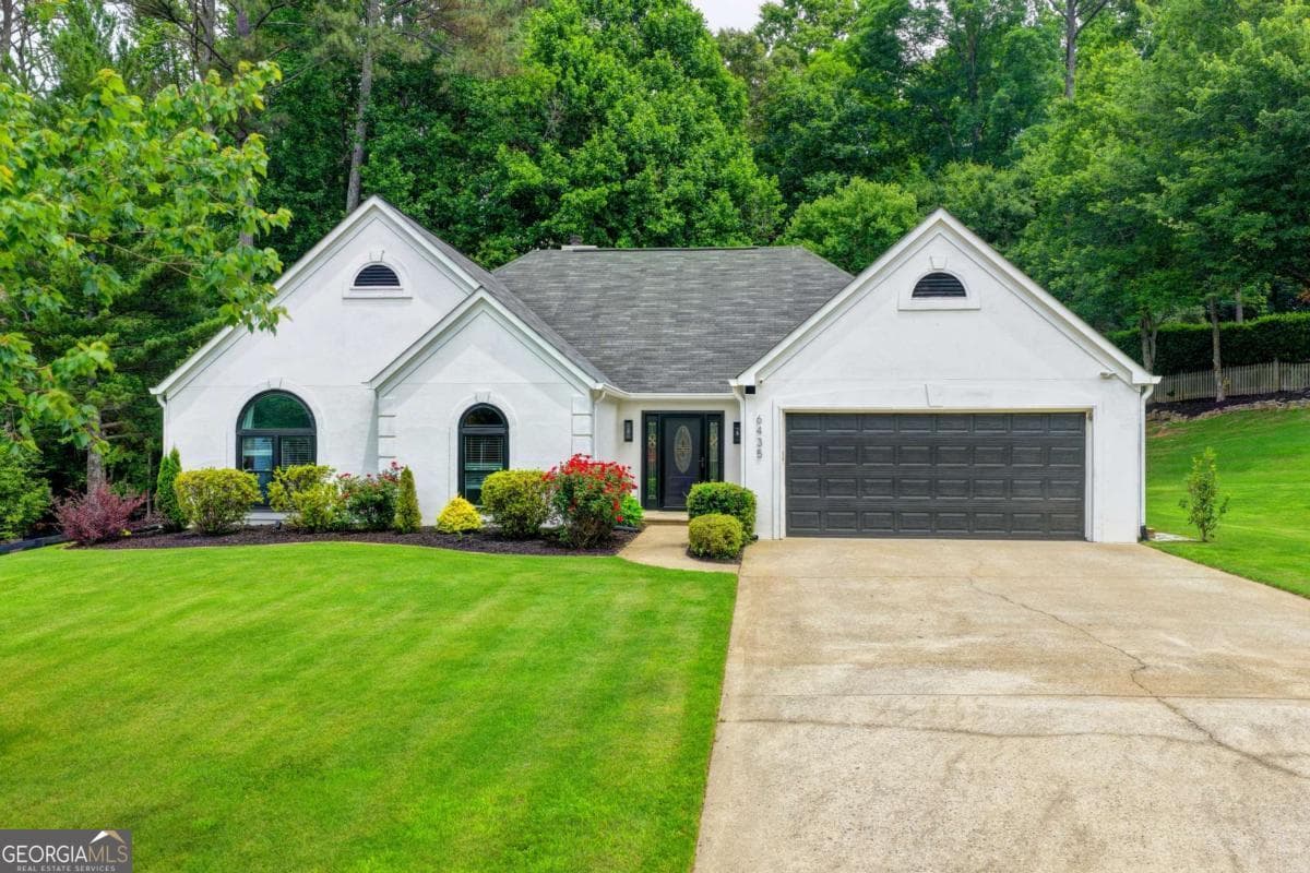 3 bedroom, 2 bathroom, 2,293 sq ft single family residence sold at 6435 Dressage Crossing, Cumming, GA 30040