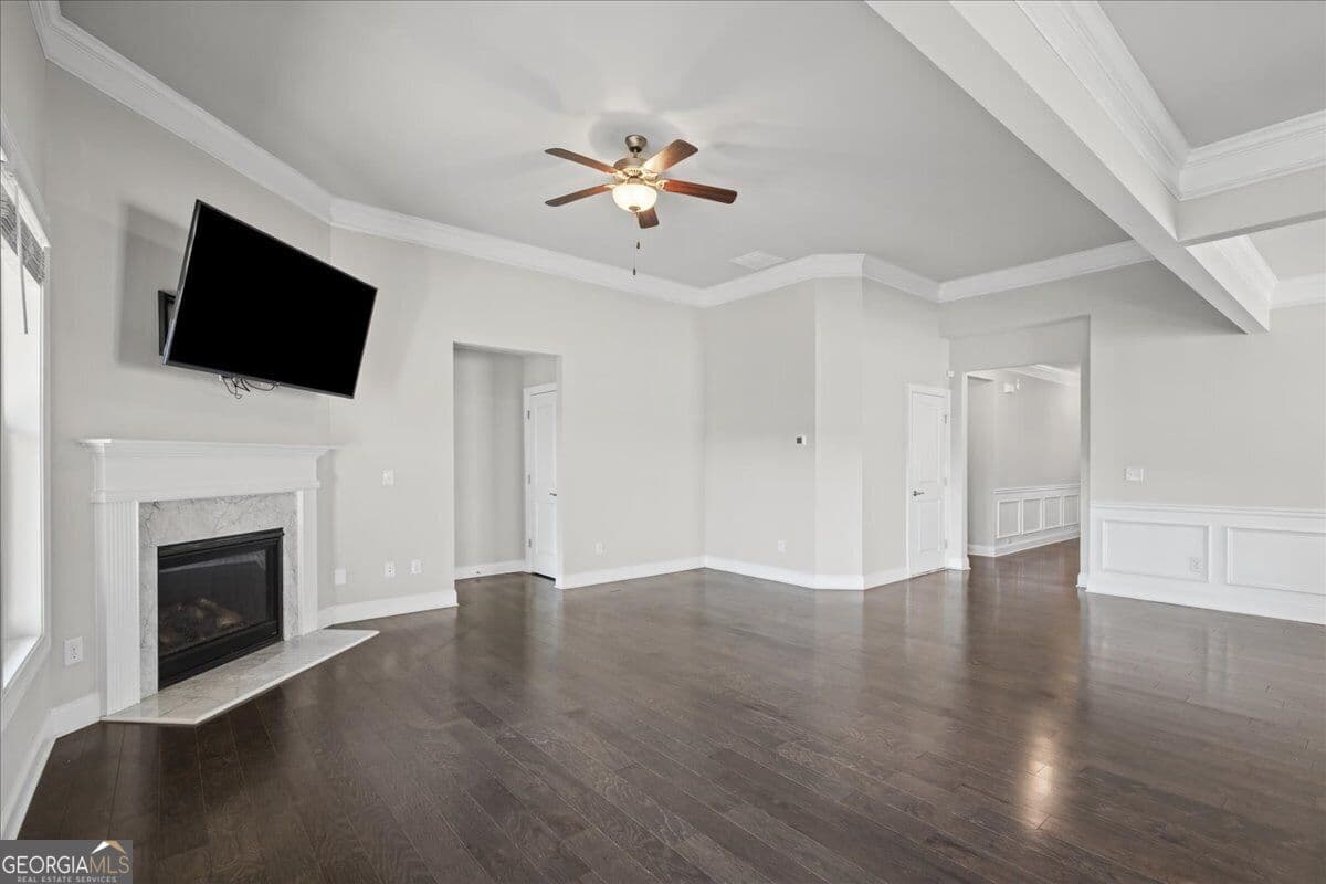 3 bedroom, 2 bathroom, 1,914 sq ft single family residence for sale at 5810 Stellata Circle, Cumming, GA 30028 — photo 9