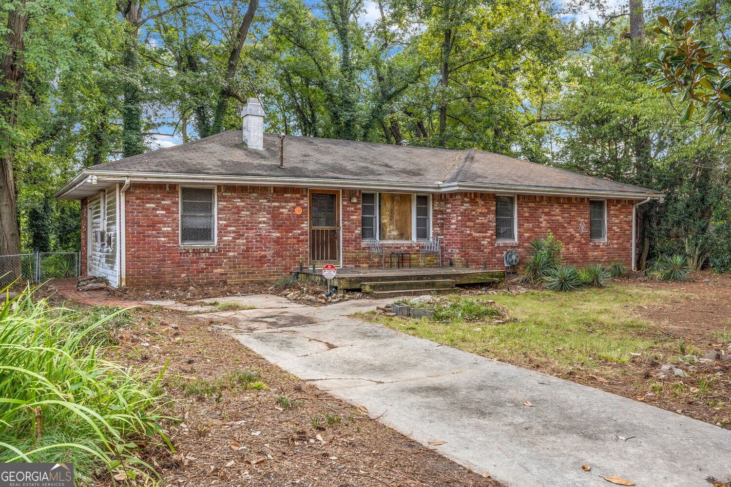 3 bedroom, 2 bathroom, 1,408 sq ft single family residence for sale at 2685 Drew Valley Road, Brookhaven, GA 30319 — photo 2