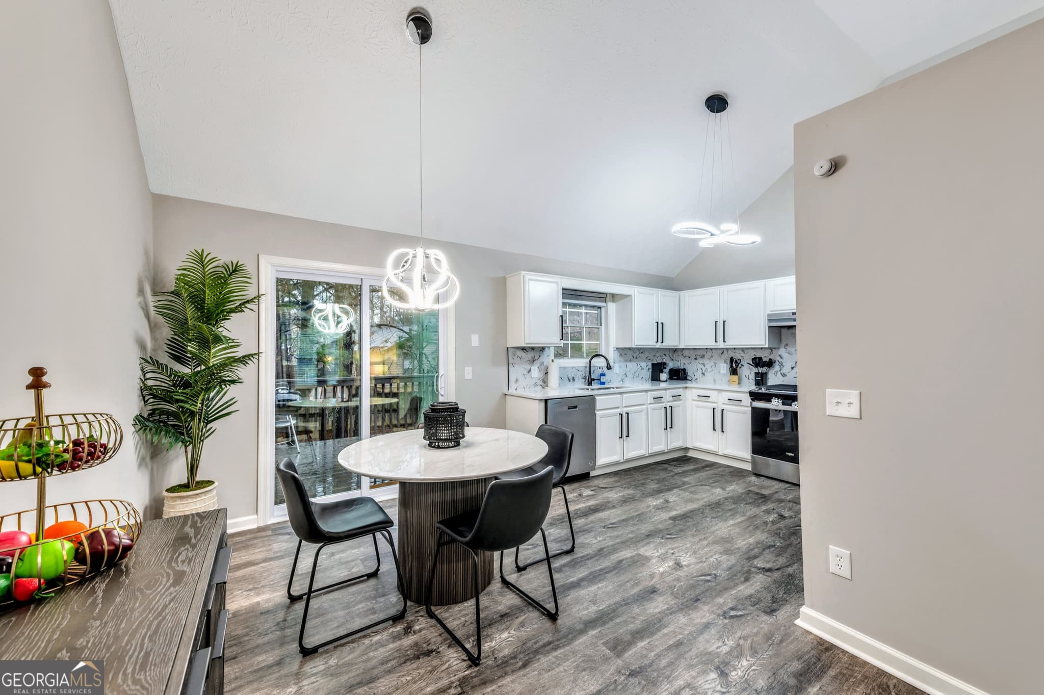 4 bedroom, 3 bathroom, 1,746 sq ft single family residence for rent at 3959 Morning Dew Court, Powder Springs, GA 30127 for $5,900 a month — photo 8