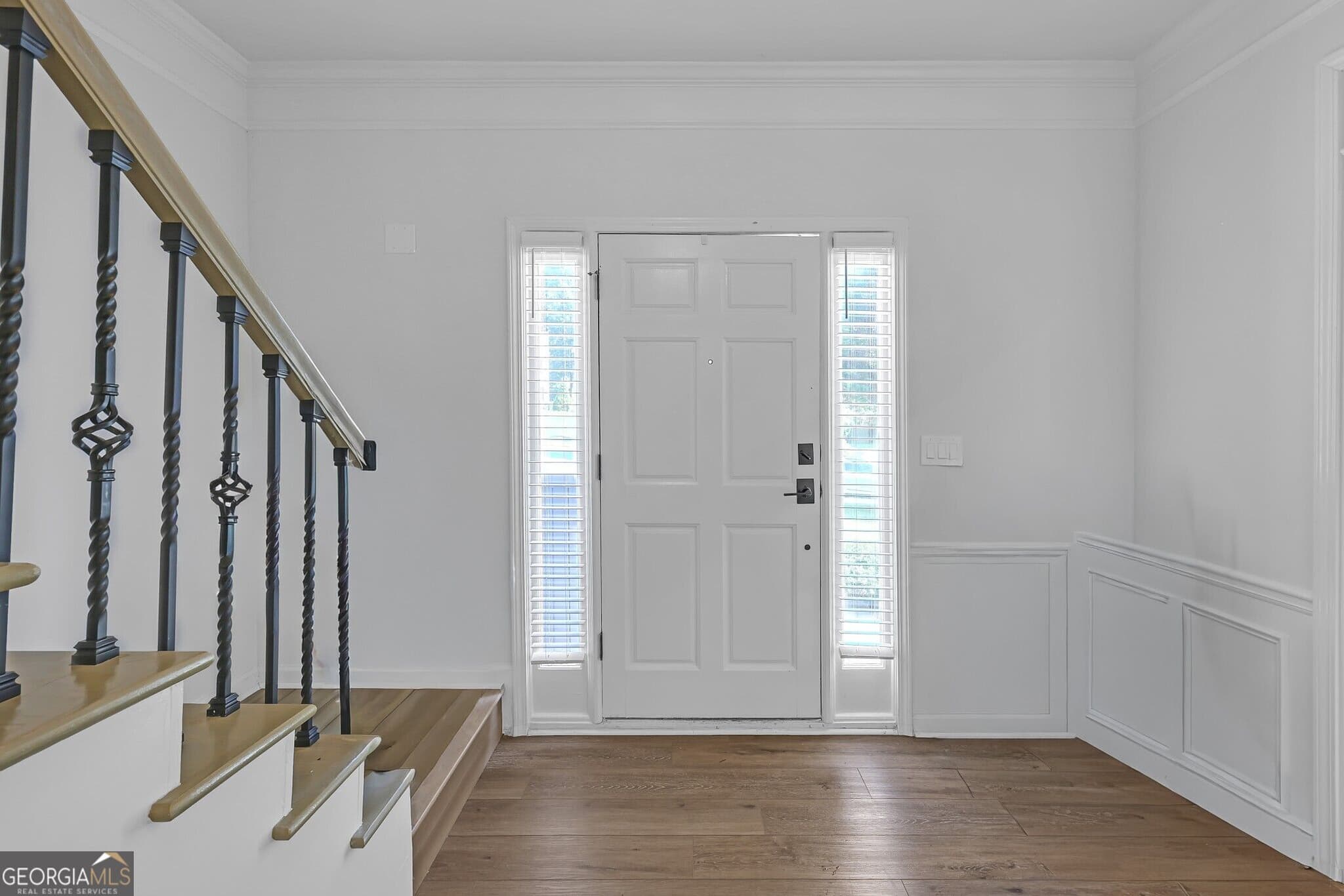 4 bedroom, 2.5 bathroom, 2,232 sq ft single family residence for sale at 1934 McLennon Court, Lawrenceville, GA 30043 — photo 3