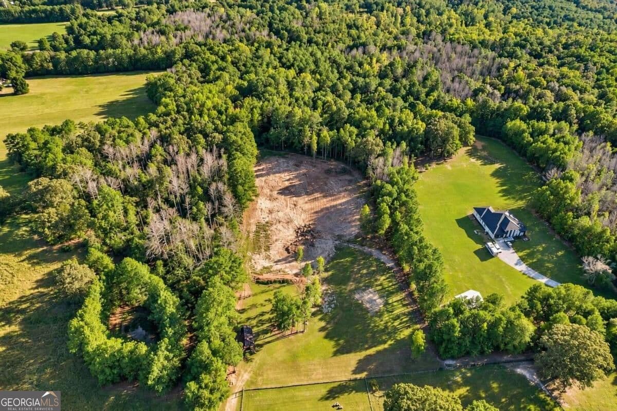 3 bedroom, 2 bathroom, 1,750 sq ft single family residence for sale at 790 Taylorsville Road, Aragon, GA 30104 — photo 7