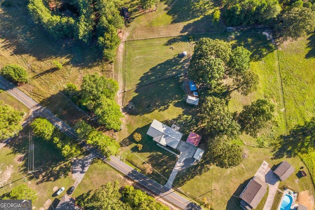 3 bedroom, 2 bathroom, 1,750 sq ft single family residence for sale at 790 Taylorsville Road, Aragon, GA 30104 — photo 8