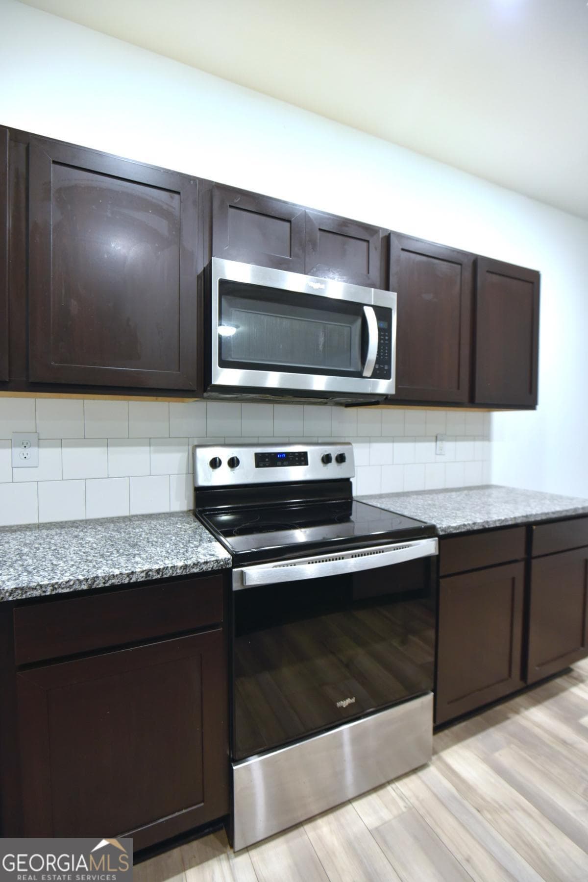 3 bedroom, 2.5 bathroom, 1,796 sq ft townhouse for sale at 1349 Cooper Springs Road, Grayson, GA 30017 — photo 8