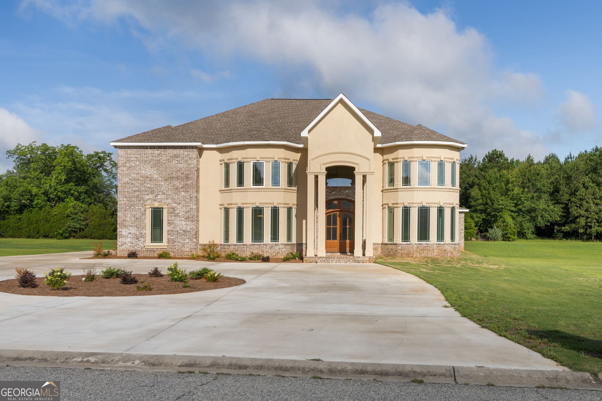 7 bedroom, 7 bathroom, 7,065 sq ft single family residence for sale at 203 Highland Park Drive, Bonaire, GA 31005 — photo 3