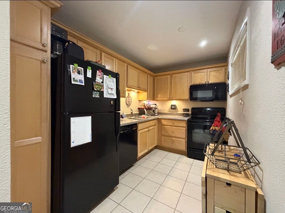 2 bedroom, 1 bathroom, 795 sq ft condominium for sale at 250 Little Street D102, Athens, GA 30605 — photo 4